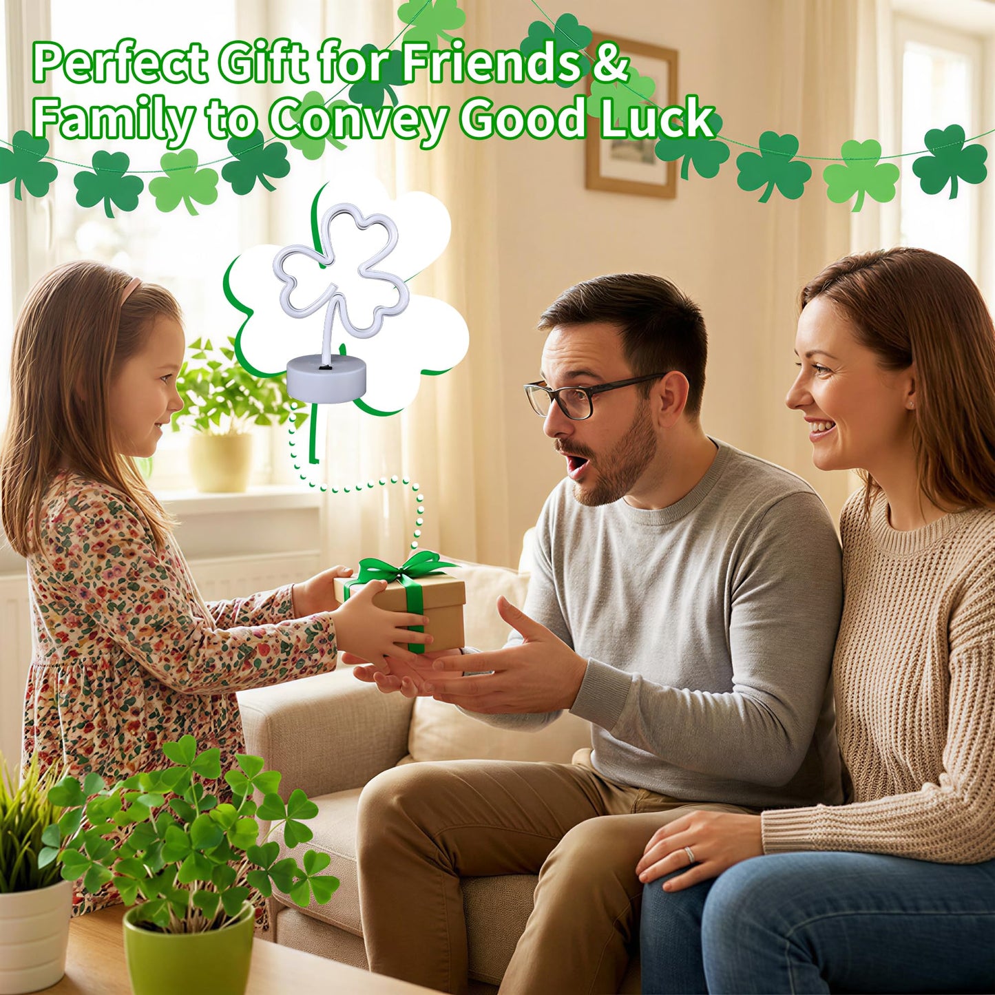 St Patrick's Day Shamrock Light - Patrick Party Neon Sign Decoration - Green Clover LED Night Light - USB or Battery Powered Table Lamp - Lucky Shamrocks Gifts for Kids - Decor for Window Room Bedroom