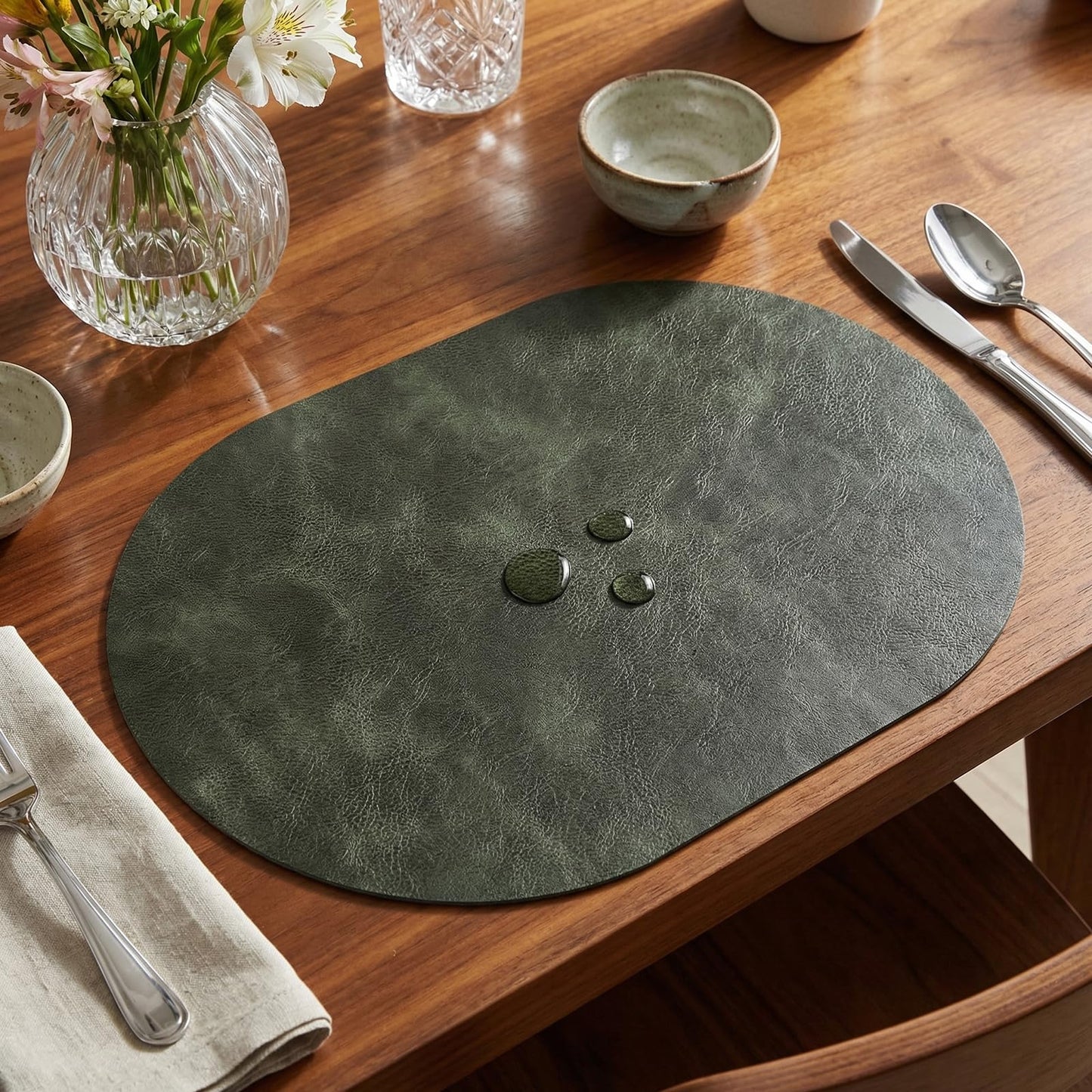 BIPASION Oval Placemats 2mm Ultra Thick Faux Leather Table Mats, Heat Resistant Waterproof Wipeable Dining Mats for Kitchen Table, Set of 6, Olive Green