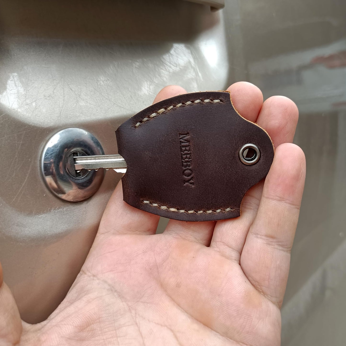 MEEBOY Handmade Leather car Key Sleeve for Broken Key car Key Cover for Men and Women (Coffee)