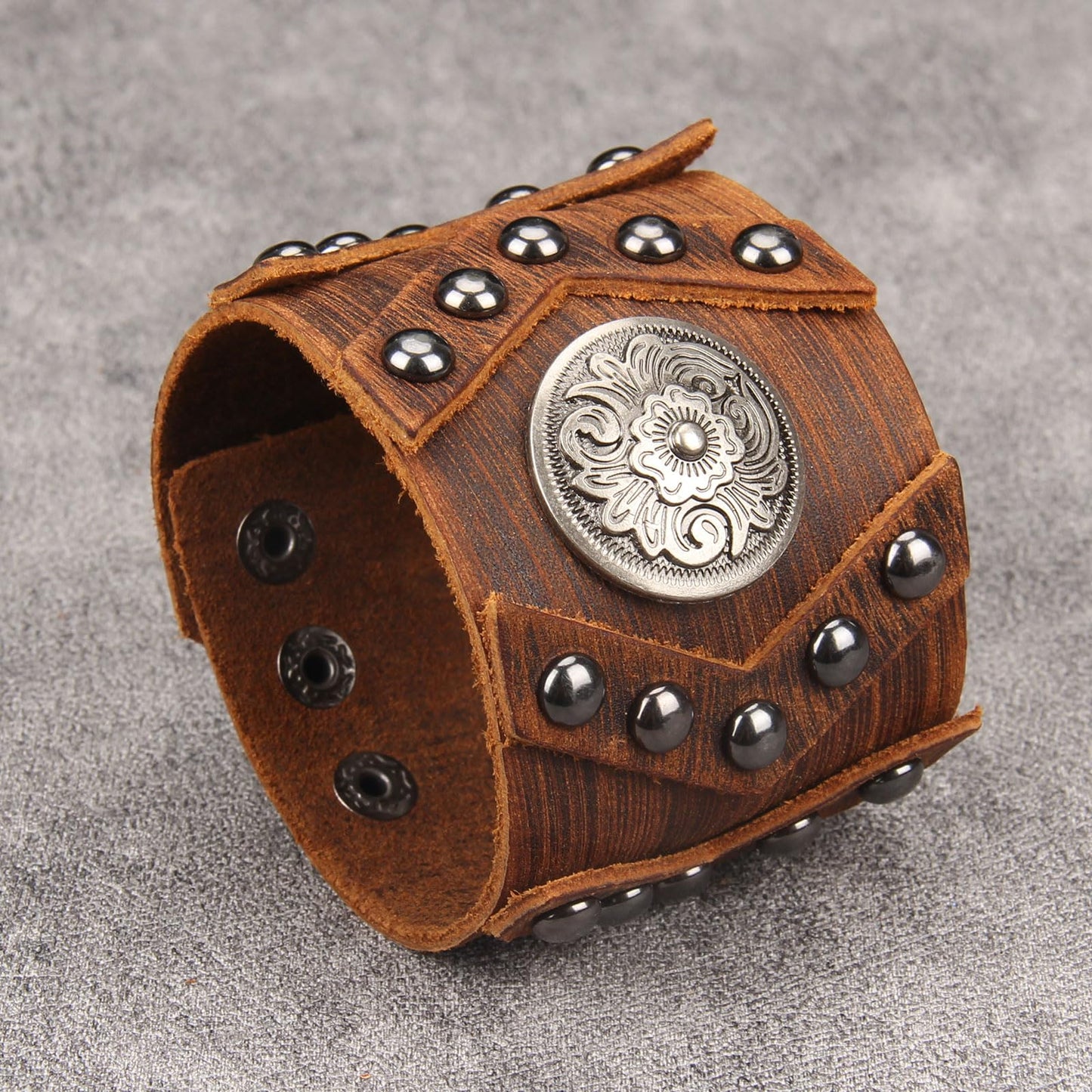 GelConnie Leather Cuff Bracelet Handmade Brown Leather Bracelets Studed Gothic Punk Mens Wrist Bracelet Wide Wristband