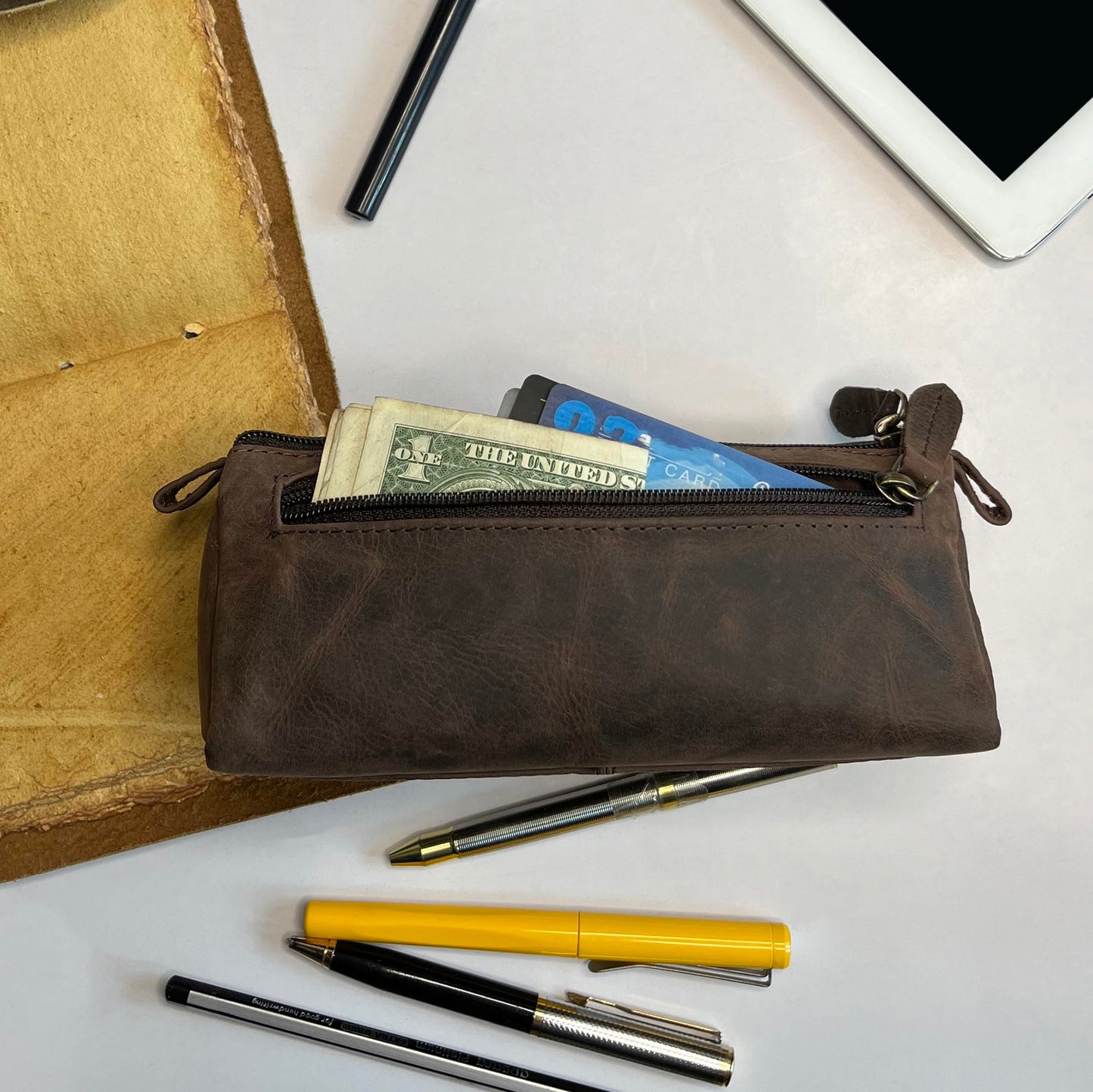RUSTIC TOWN Leather Pencil Case - Handcrafted Zippered Stationery Bag, Marker Pen Pouch for Work & Office - Multi-Purpose Travel Organizer for Men & Women