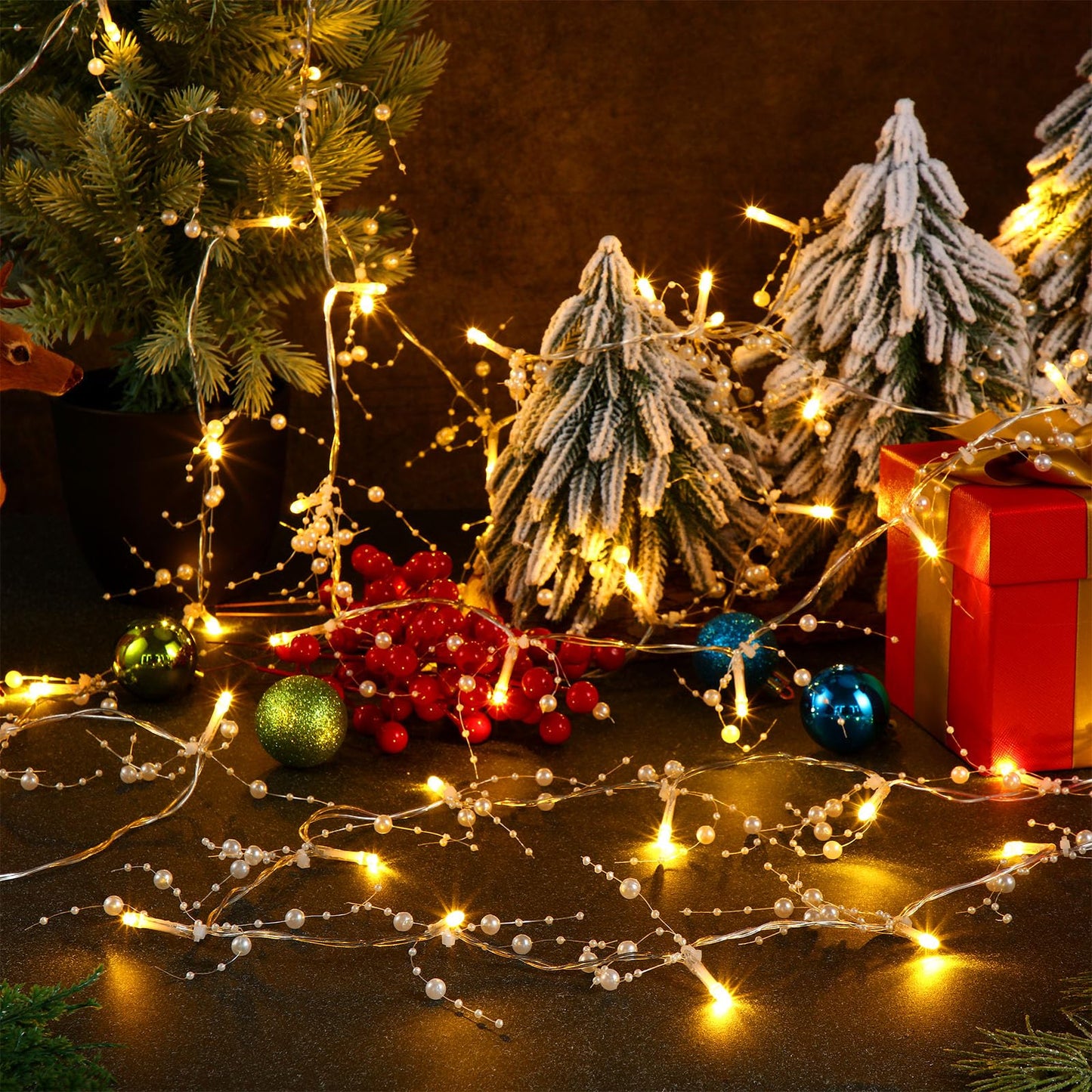 Riakrum 16.5 ft Christmas Berry Beaded Garland String Light Christmas Mantle Decor Pre-lit Warm LED Lights Lighted Battery Operated Winter Garland for Xmas Tree Staircase Home Indoor Decor(White)