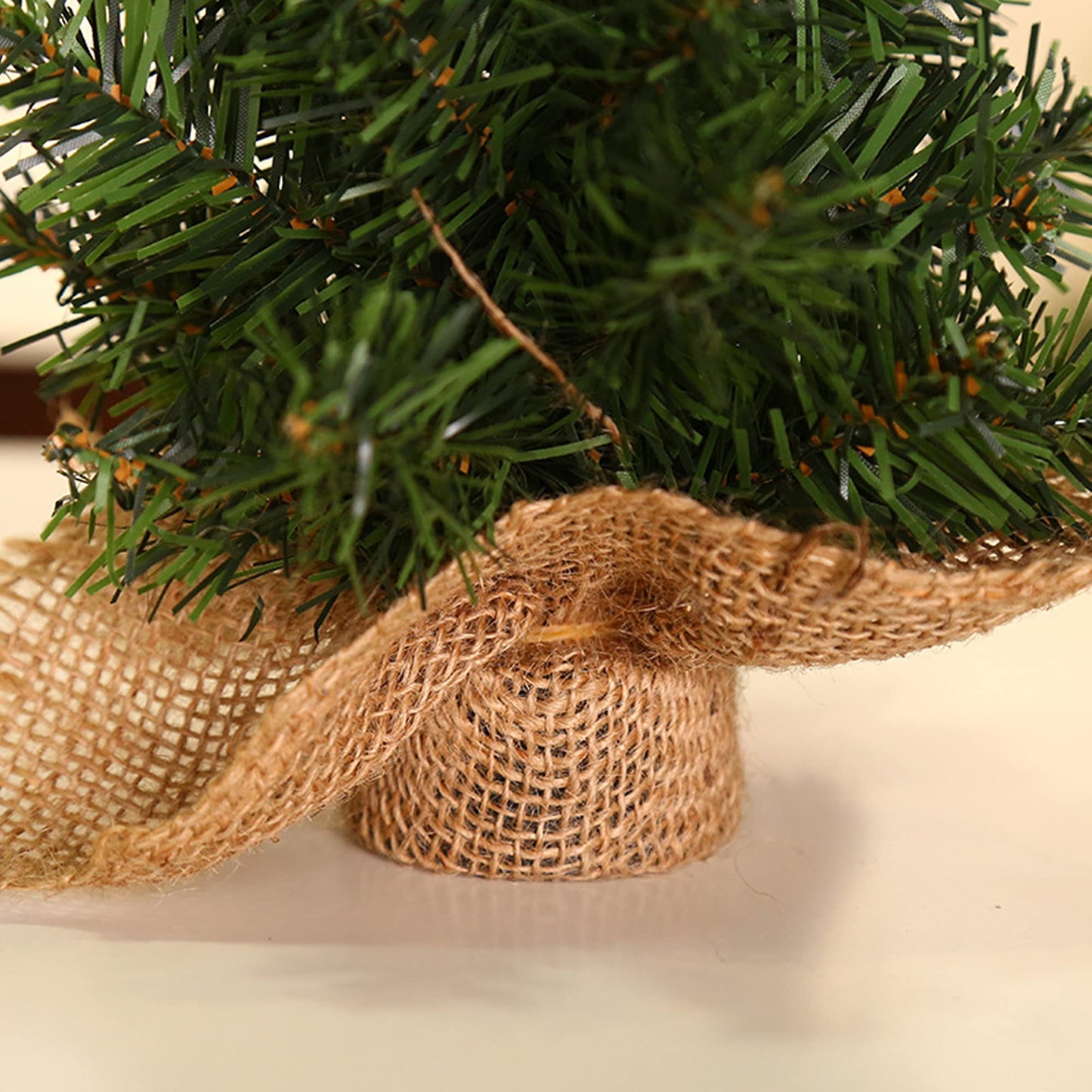 4 Pack Tabletop Mini Christmas Tree, 7.87" / 11.81" Artificial Miniature Pine Christmas Tree with Linen Base Perfect for Christmas Decorations, Home, Kitchen, Dining Table