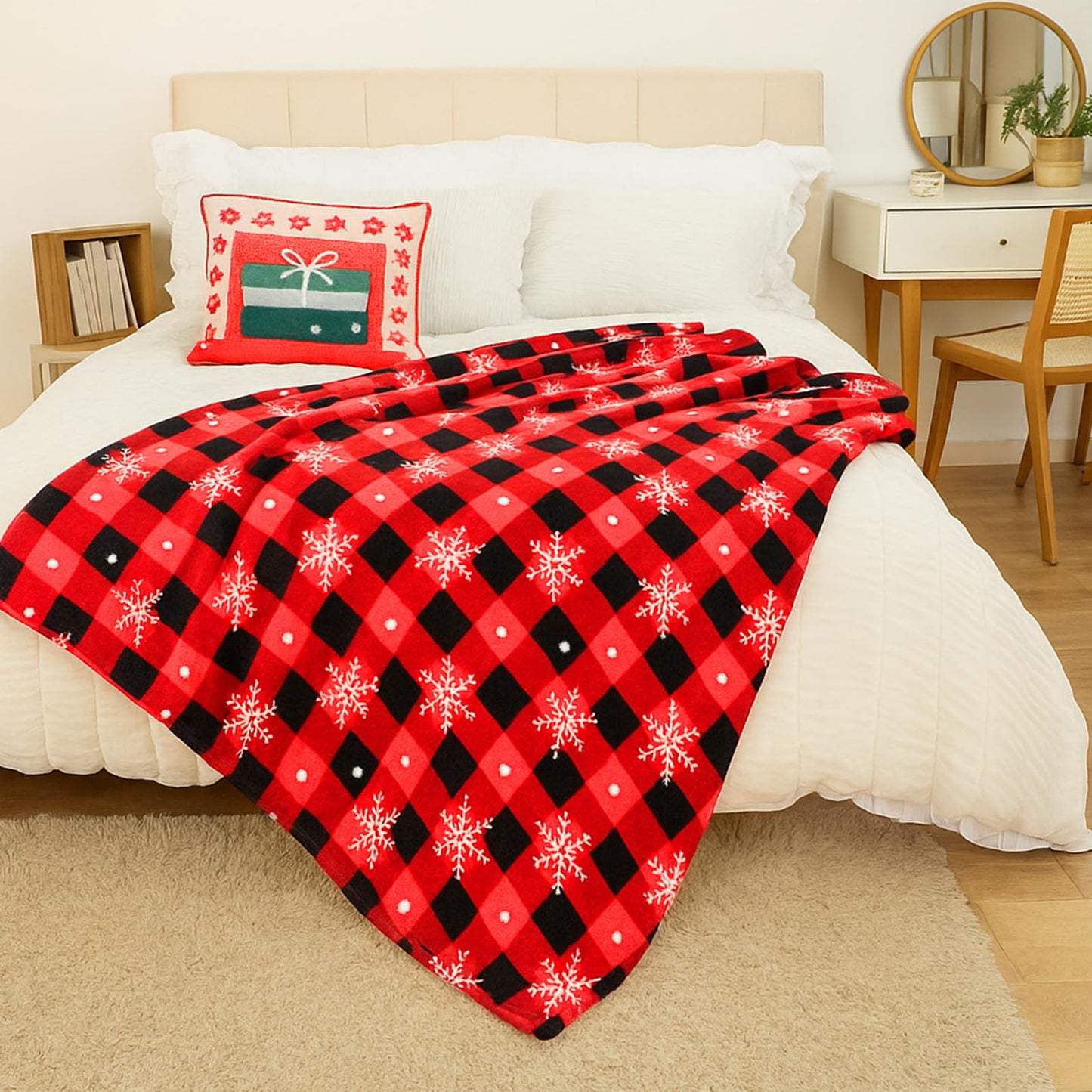 HunnmingRe 12 Set Christmas Fleece Throw Blanket Bulk Xmas Gift Set Include Merry Christmas Ribbon and Gift Card 50 x 60 Inch Holiday Blanket for Couch Sofa Winter Travel Decoration