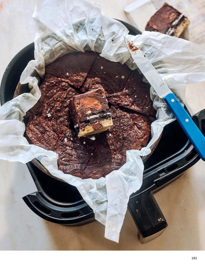 Poppy Cooks: The Actually Delicious Air Fryer Cookbook