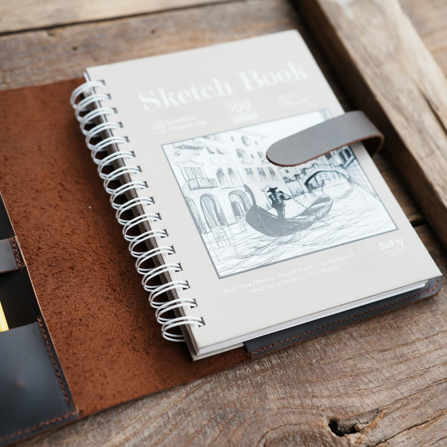 YIYUS Handmade Leather Sketchbook Cover, Leather Artist Sketch Pad Cover for 5.5" x 8.5" Sketchbook, Drawing Book and Pencil Case, Journal Notebook Portfolio, Artis Gifts Cover (Dark Brown)