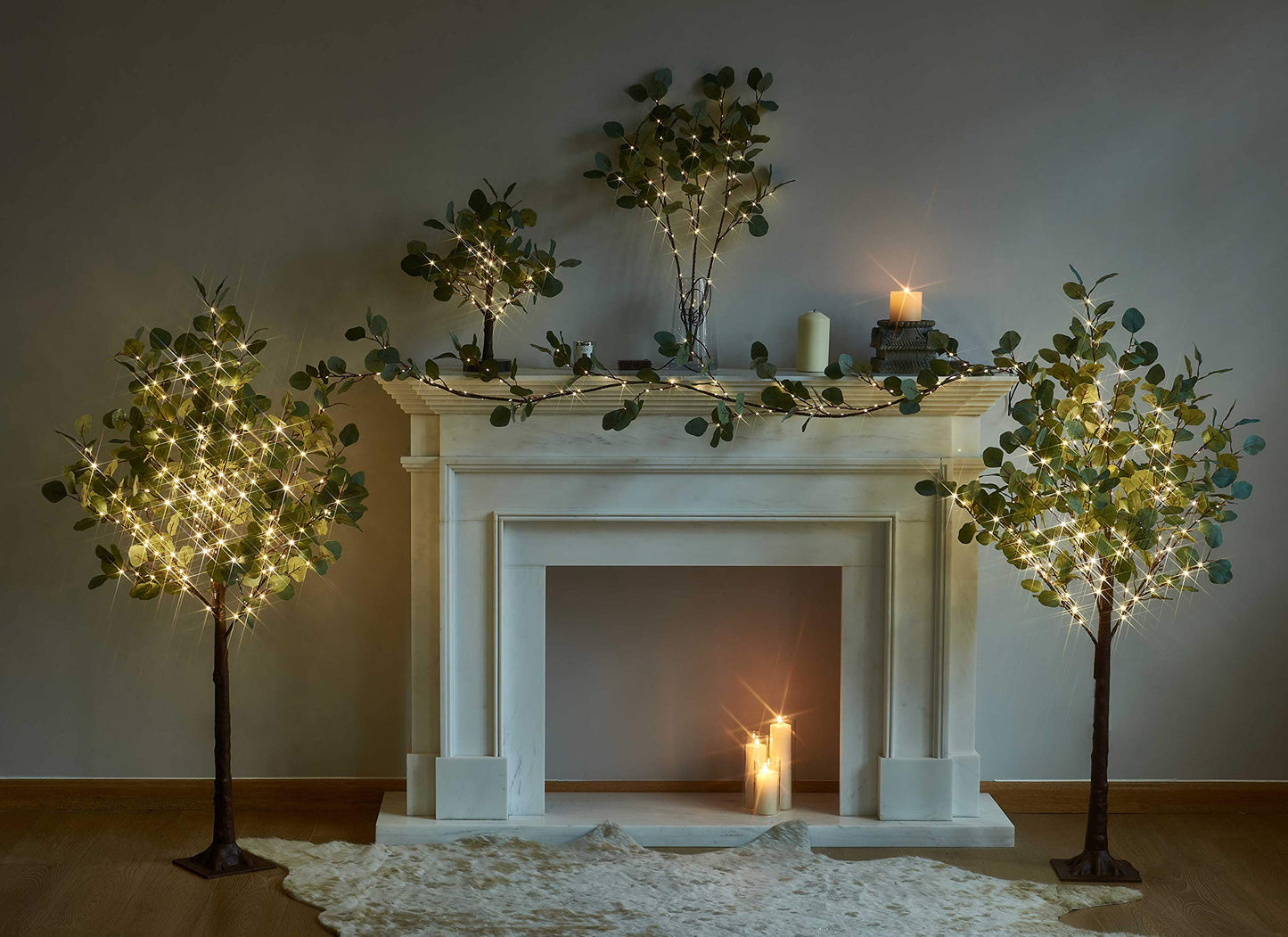 Hairui Lighted Eucalyptus Tree Plug in 4FT 160 Warm White LED Artificial Greenery Tree with Lights for Wedding Halloween Christmas Holiday Home Party Decoration