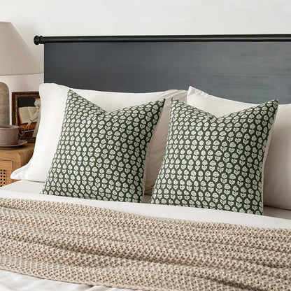 MIULEE Winter Block Print Pillow Covers 18x18 Inch Set of 2, Christmas Vintage Floral Throw Pillow Cases Neutral Linen Farmhouse Cushion Covers for Couch Sofa Bed Chair Living Room, Army Green