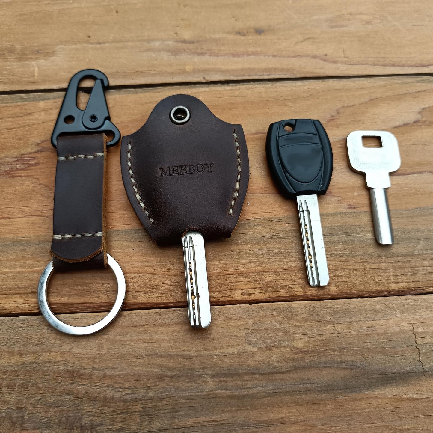 MEEBOY Handmade Leather car Key Sleeve for Broken Key car Key Cover for Men and Women (Coffee)