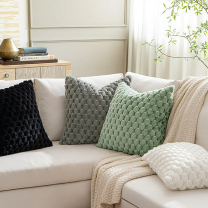 MIULEE White Faux Fur Decorative Throw Pillow Covers 20x20 Inch Set of 2 Super Soft Cozy Plush Cushion Cases Luxury Fluffy Pillowcases for Sofa Couch Bed Living Room