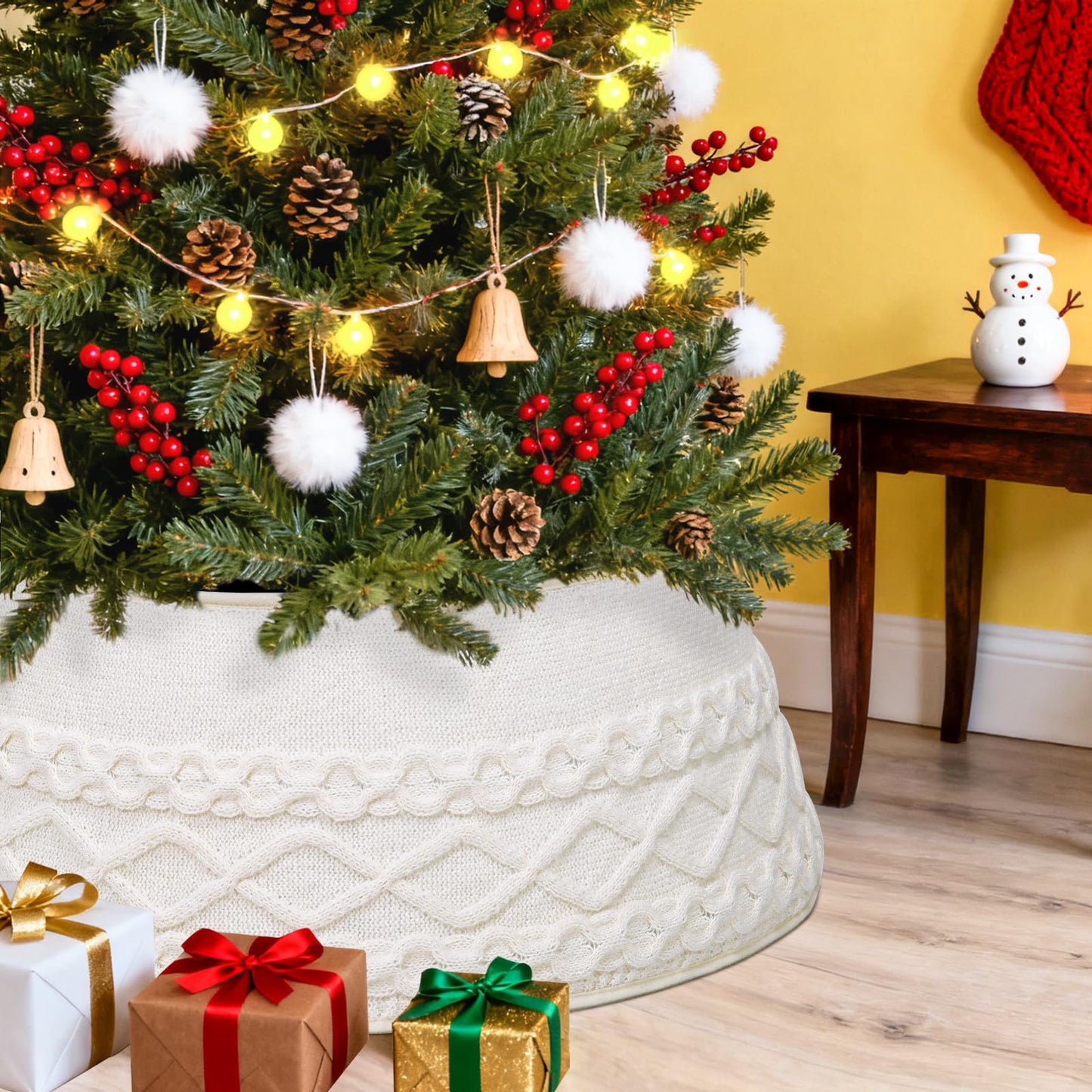 ASTNIC Knitted Christmas Tree Collar, Cable Knit Christmas Tree Skirt Xmas Tree Stand Base Cover Rustic Handmade Tree Ring Tree Skirt for Artificial Trees Christmas Farmhouse Home Decor (White)