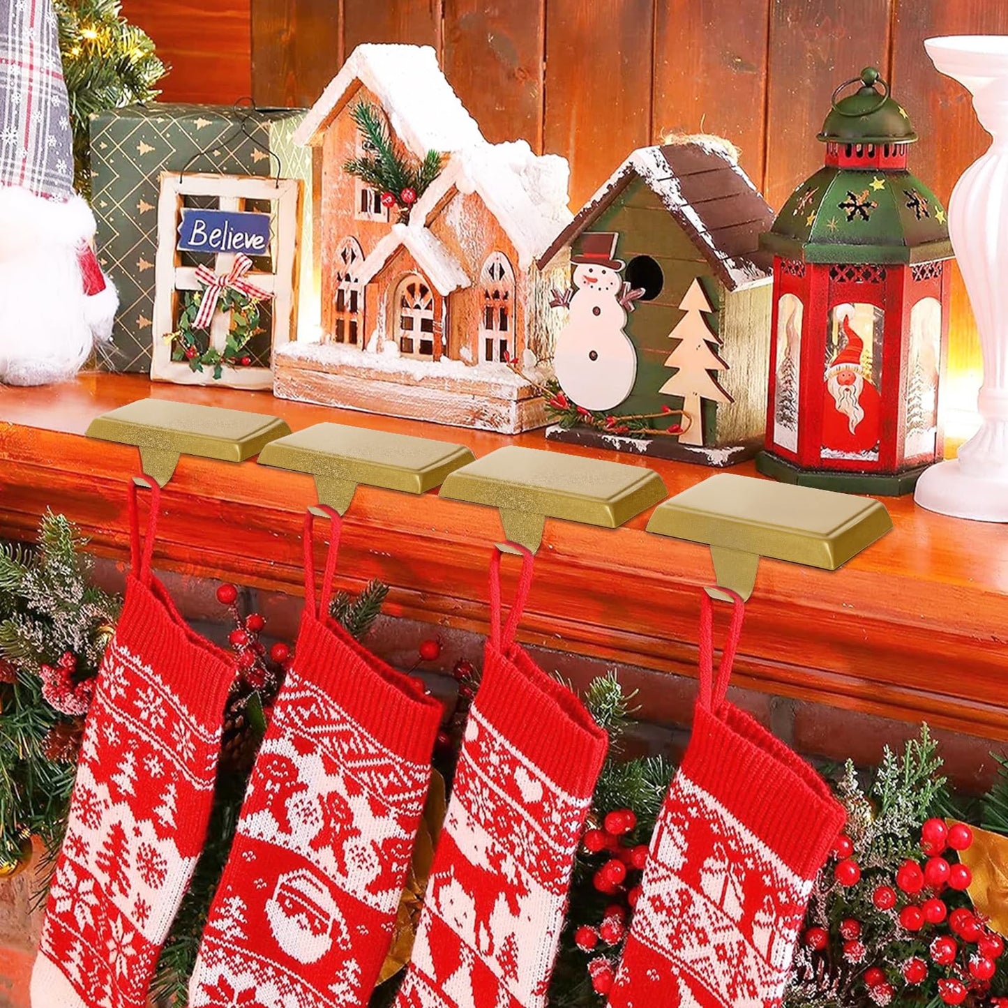 guccde Christmas Stocking Holders, Mantel Christmas Stocking Hangers, Metal Weighted Hooks for Hanging Christmas Stockings, Fireplace Xmas Holiday Decoration（Golden of 4）