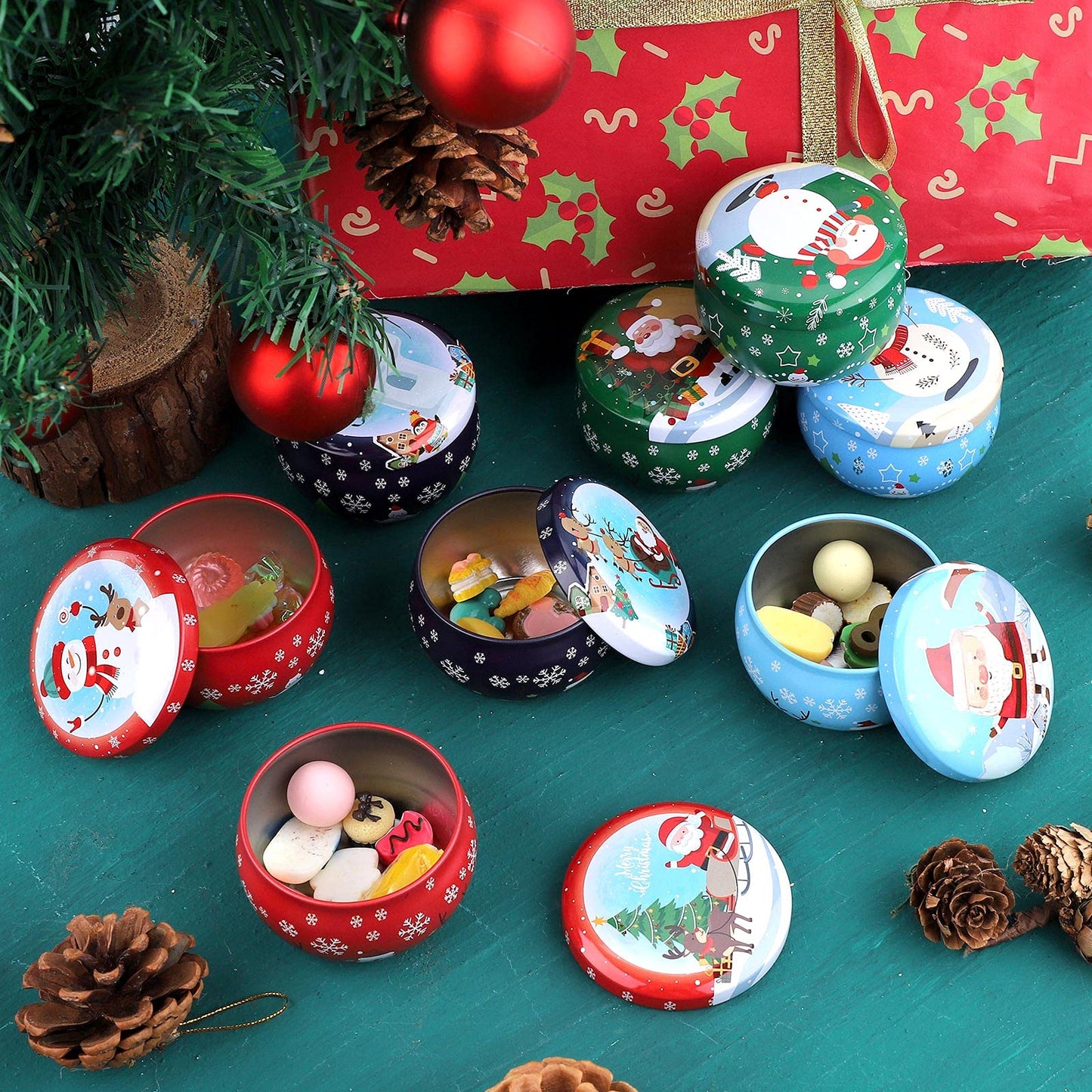 TSLBW Candle Tin Jars 8PCS Christmas Round Tinplate Empty Tins Boxes Mini Candle Making Containers Empty Metal Candle Tin with Lids for DIY Candle Making Candy Tea Spices Xmas Party Favor Gifts