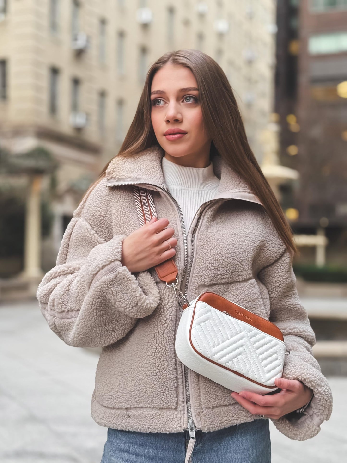 Vantamo Premium Quilted Crossbody Bags for Women with Anti-Pickpocket Clip, Vegan Leather Handbags, Travel Purses for Women