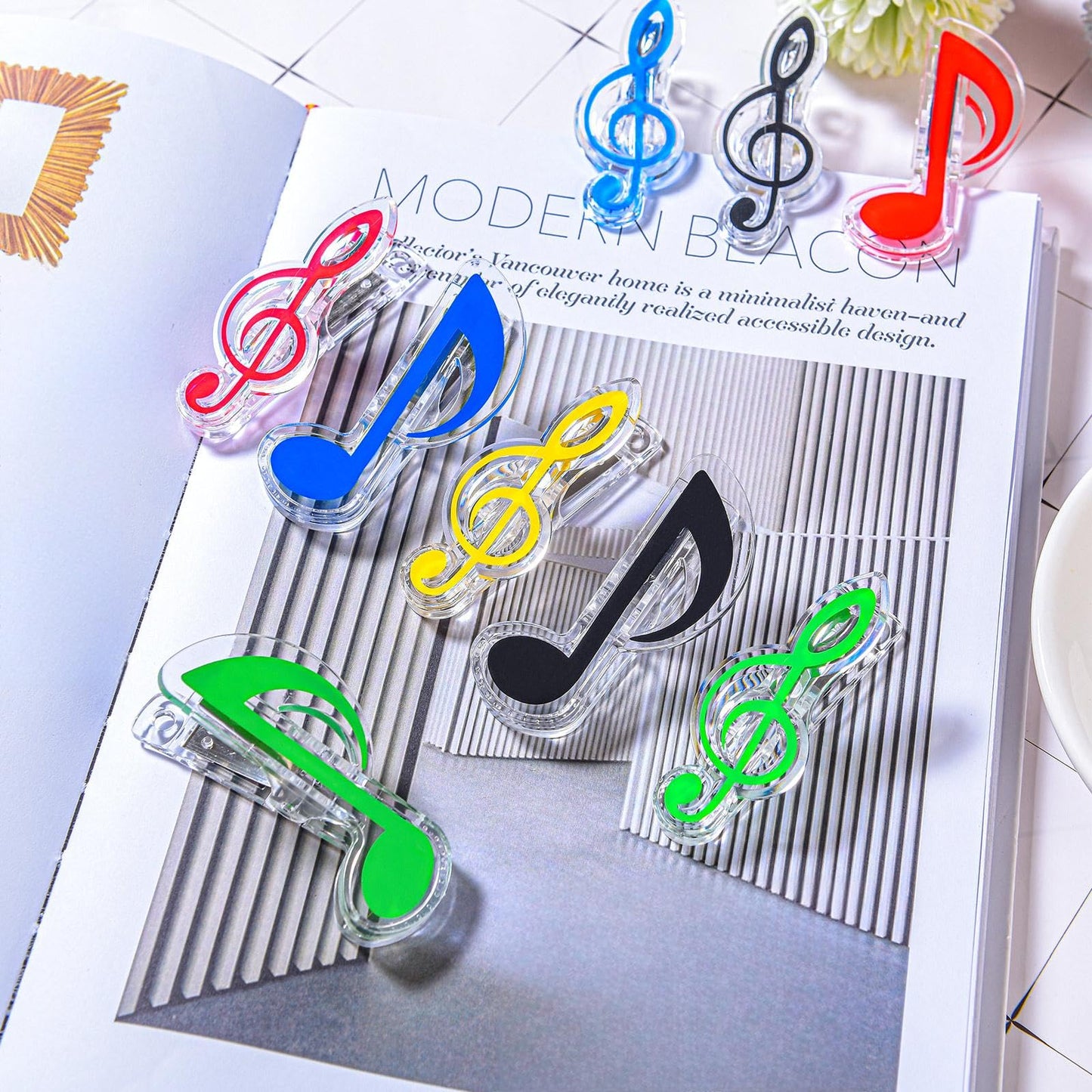 Gersoniel 40 Pack Teacher Gifts Music Note Paper Clip Treble Clef Paper Clips Valentine Funny Music Teacher Gifts Plastic Book Page Sheet Holder for Desk Bookmark Office School Stationery Accessories