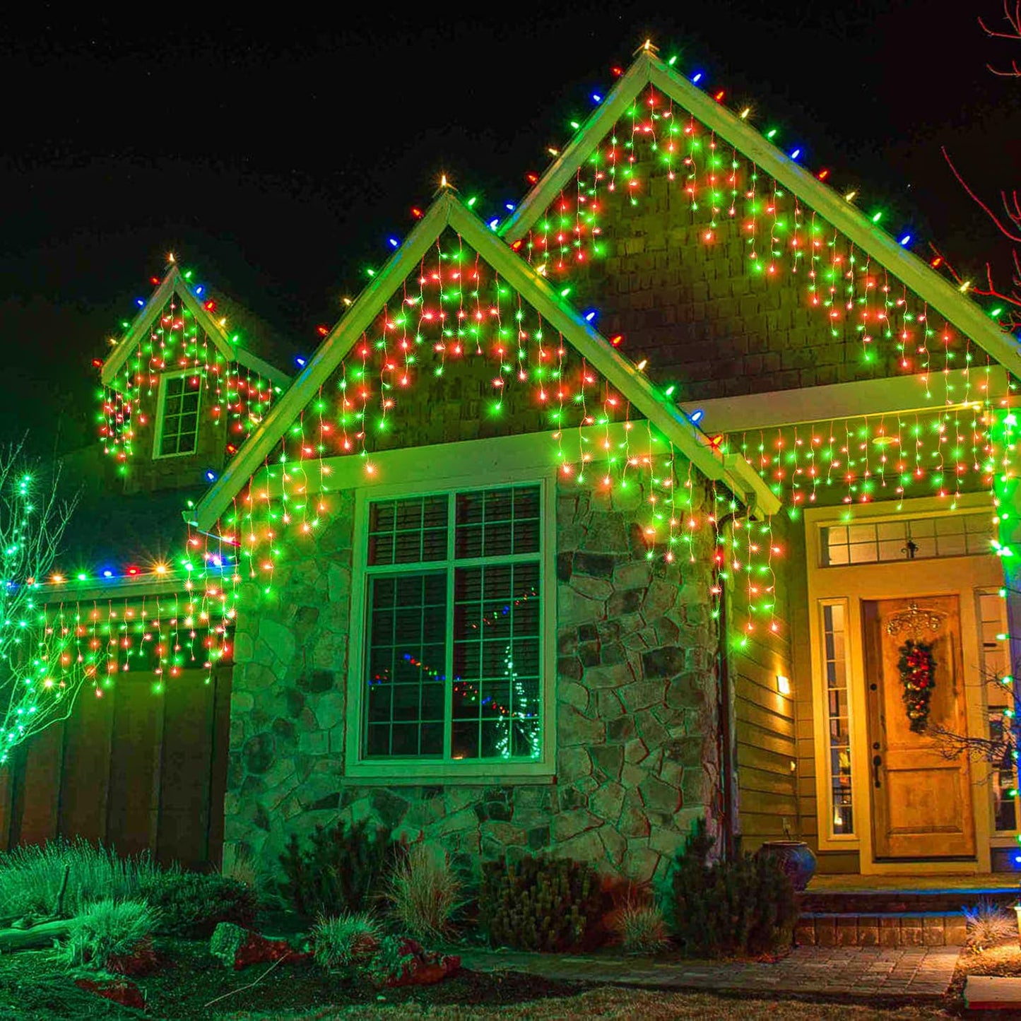 Icicle Lights for Outside - 33FT 400 LED Icicle Christmas Lights Outdoor with 75 Drops 8 Modes Timers, Waterproof Connectable Hanging Lights for Indoor Eaves Party Holiday Decorations, Red and Green