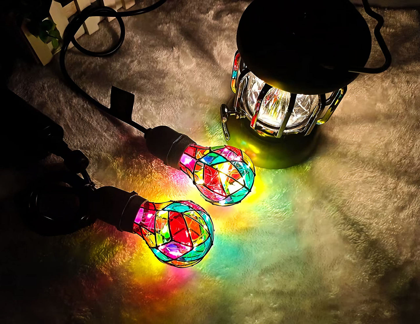 Kitmose 4 Pack Stained Glass Light Bulbs, LED Edison Light Bulb E26 3.5W Replacement Light Bulbs Tiffany Style for Bedroom Living Room Home Christmas Decoration
