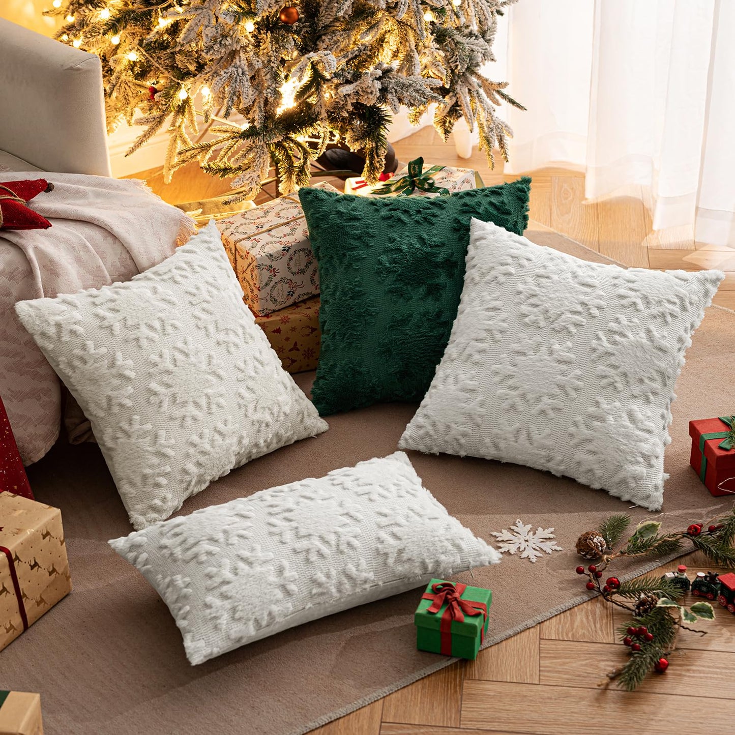 MIULEE Christmas Snowflake Decorative Throw Pillow Covers Set of 2,Soft Fluffy Faux Wool Winter Holiday Couch Pillows for Farmhouse Boho Home Decor Sofa Bed Porch Living Room 12x20 Inch Pure White