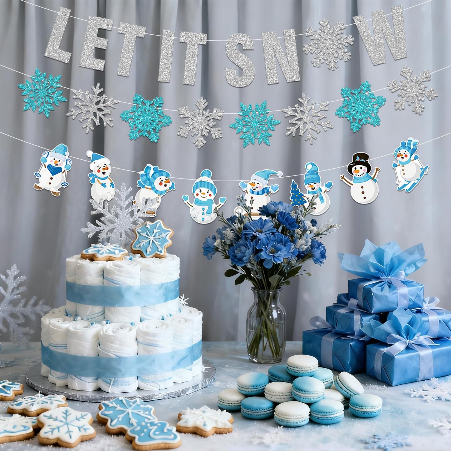 Winter Wonderland Decorations,3Pcs Pre-Strung Glitter Let It Snow Banner Sign,Snowflake Banner,Snowman Garland for Christmas Holiday Party Decorations,Winter Decorations for Home,Wall Indoor Mantle