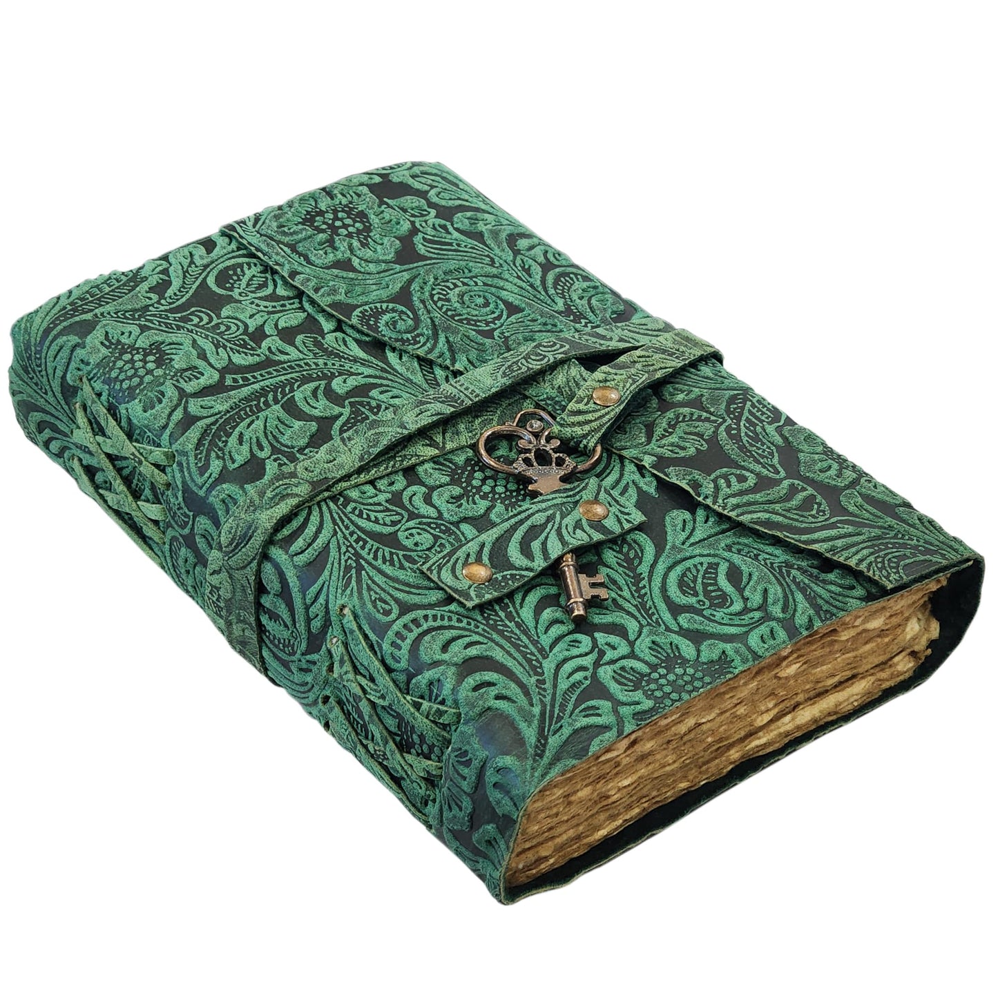 Soskakiist Embossed Leather Journal with Antique Key Vintage Pages Handmade Journal Leather Sketchbook Notepad Leather Travel Journal Book of Shadows Leather grimoire