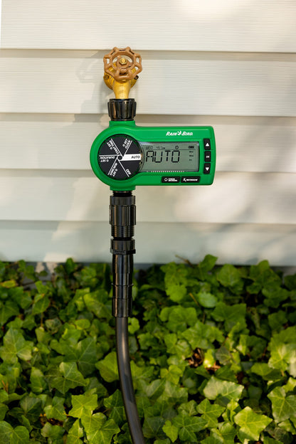 Rain Bird 1ZEHTMR Professional Grade Electronic Digital Hose End Timer/Controller, One Zone/Station, Battery Operated