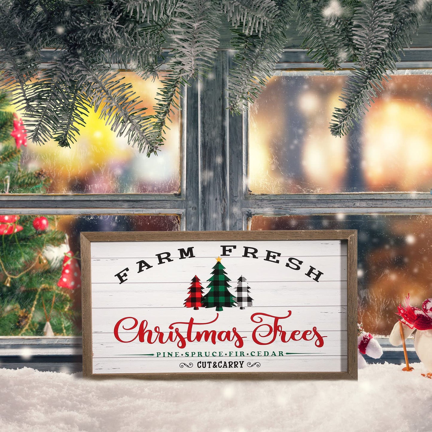 Christmas Signs Farm Fresh Christmas Trees Wood Sign Rustic Farmhouse Holiday Decor with Wooden Frame Buffalo Plaid Xmas Winter Hanging Wall Decor for Home Party Living Room Fireplaces Table Decor