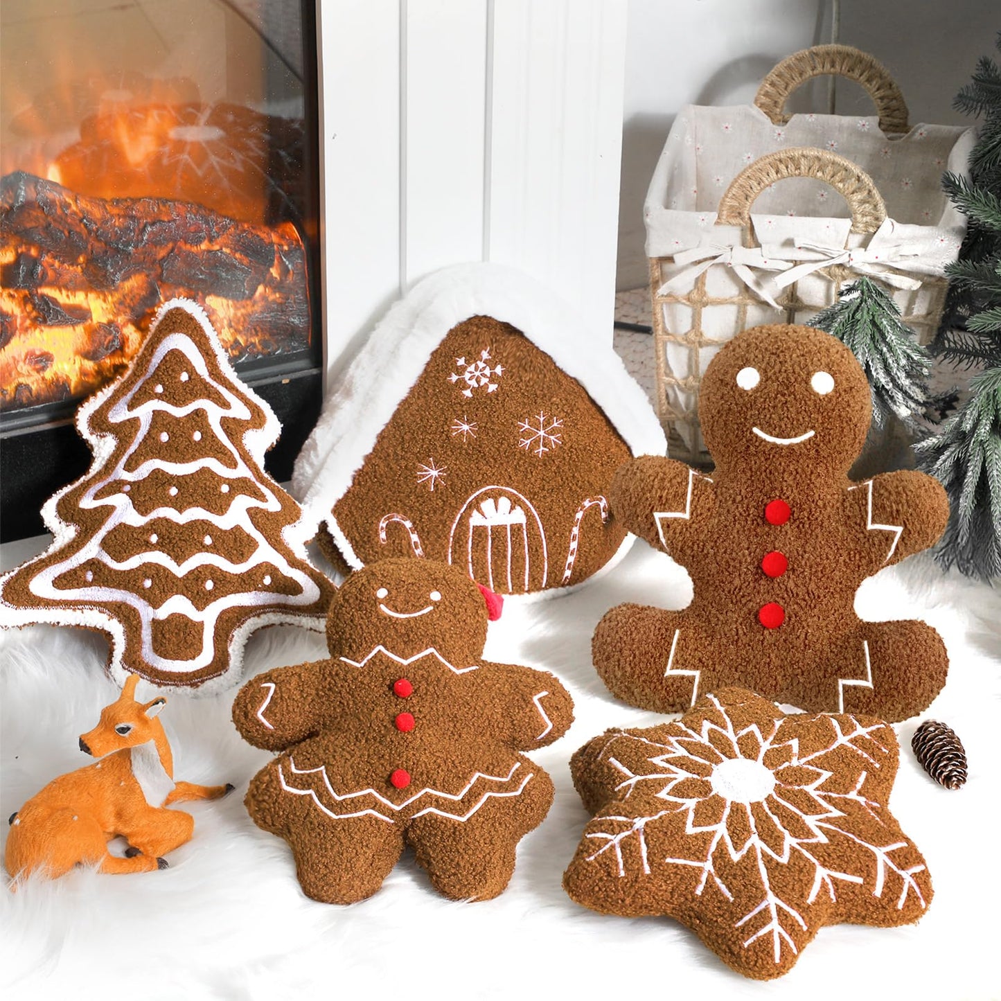 Geelin 5 Pcs Gingerbread Christmas Decorations Christmas Throw Pillows Stuffed Plush Gingerbread Man House Xmas Tree Snowflake Lumbar Pillows Cushion for Winter Holiday Bed Sofa Couch Outdoor Party