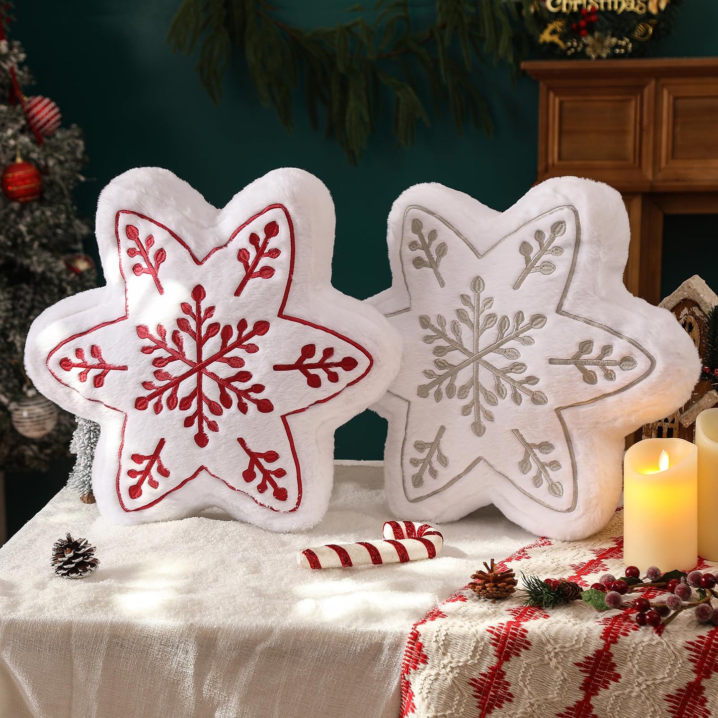 YRXRUS Christmas Snow Pillows, Snow Shaped Pillow, Small Cute Red Snowflake Pillow for Gifts, Christmas Decorations Throw Pillows for Party, Her, Kids, Girls Xmas Home Decor 13.5x13.5 Inches