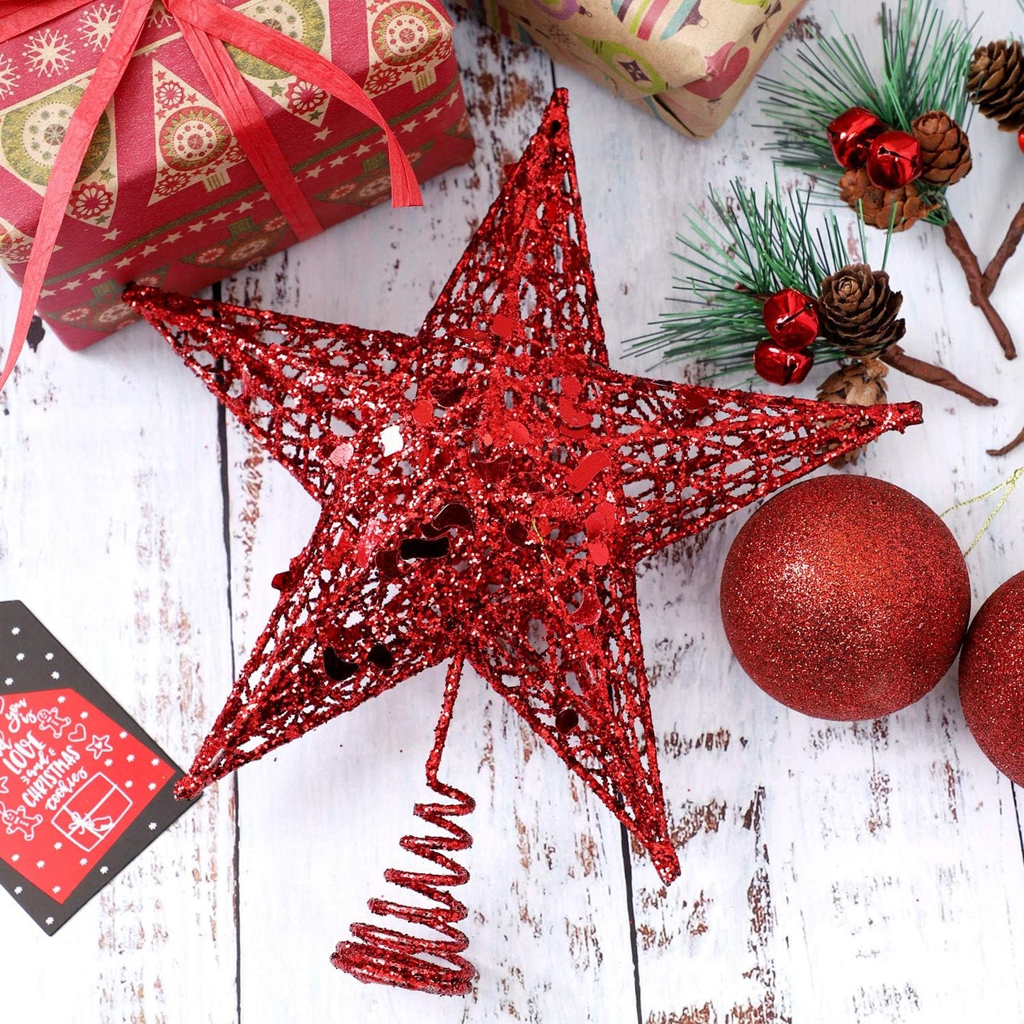 URATOT Glittered Christmas Tree Topper Metal Christmas Treetop Hallow Wire Star Topper for Christmas Home Decoration (8 inches, Red)