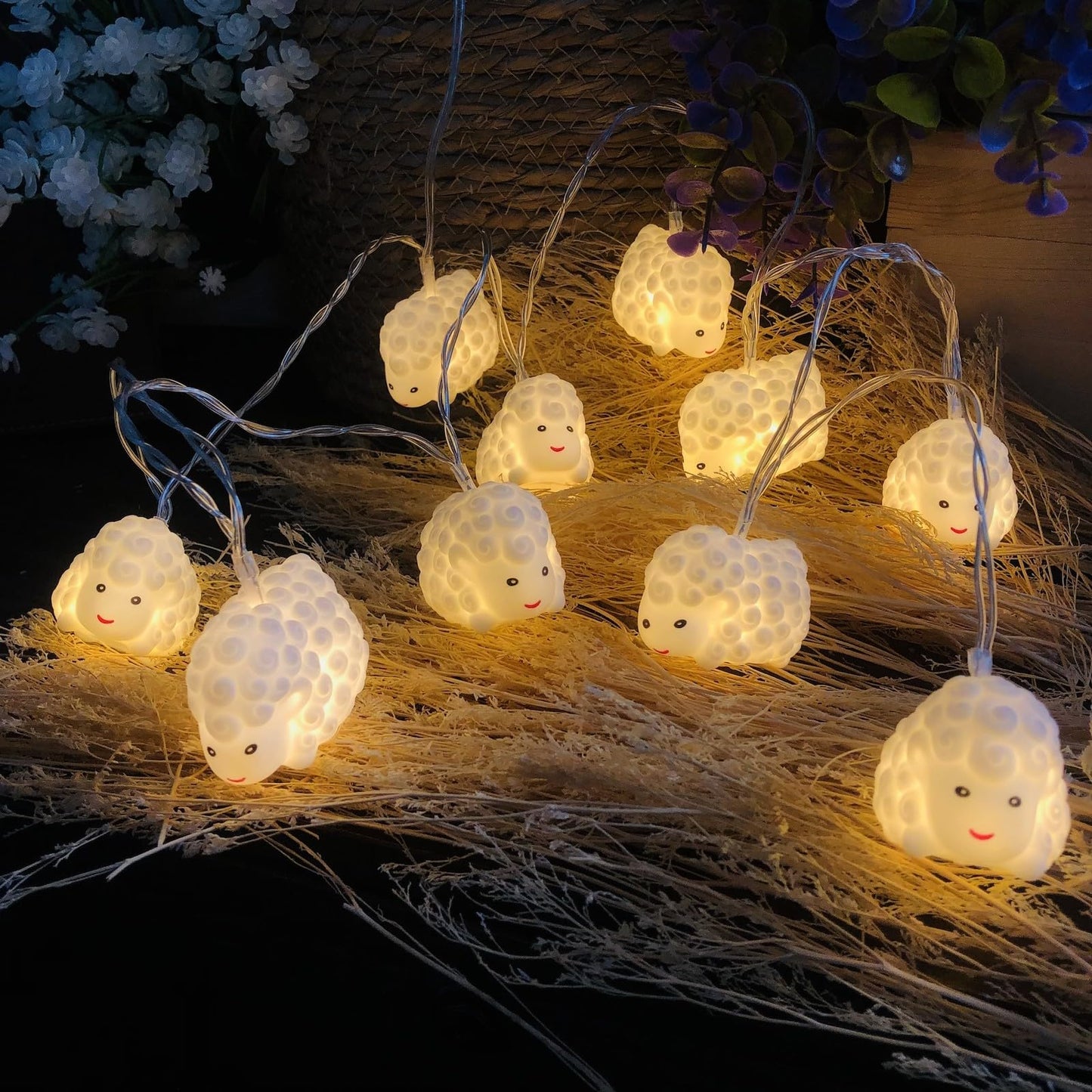 Sezrgiu Cute Painted Sheep Night Light LED Sheep Ornaments String Lights White Lamb Fairy Light Battery Powered Indoor Party Decor Night Light (10LED, White Sheep)