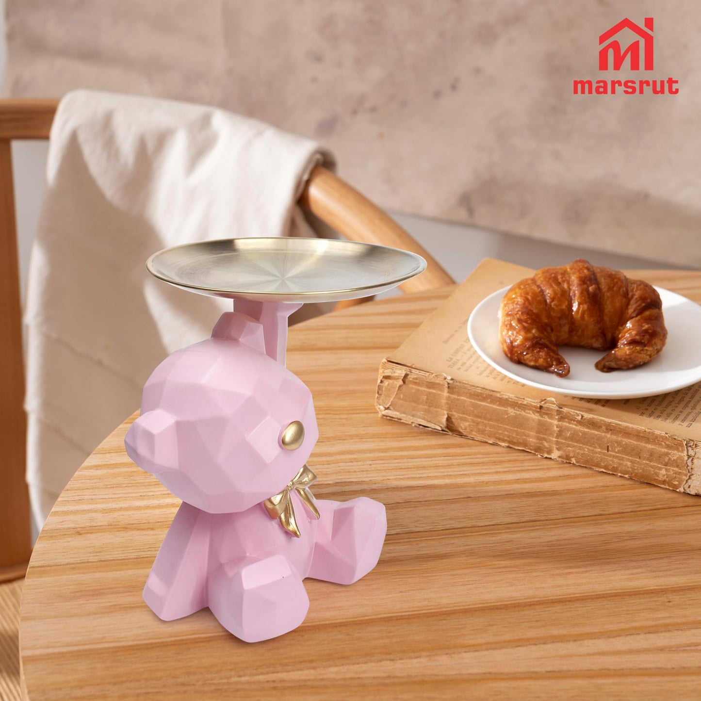 Bear Serving Tray Candy Dish Key Holder, Ring Stand Sculptures, Geometric Lovely Nordic Storage Bowl Plate Resin Cute Statue Figurines for Lipsticks Jewelry Earrings Table Living Room Entrance Display