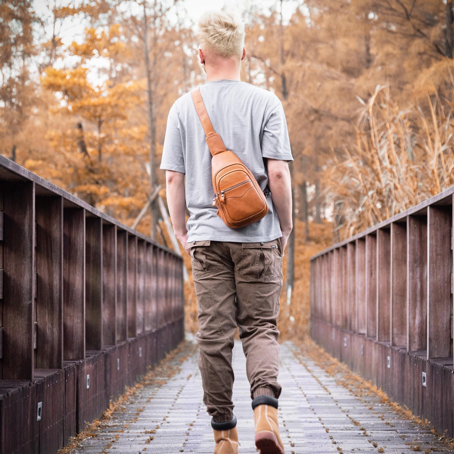 CENUNCO Genuine Leather Sling Bag for Men and Women Crossbody Shoulder Bag Sling Backpack Chest Purse Carry on Casual Daypack(Tan)