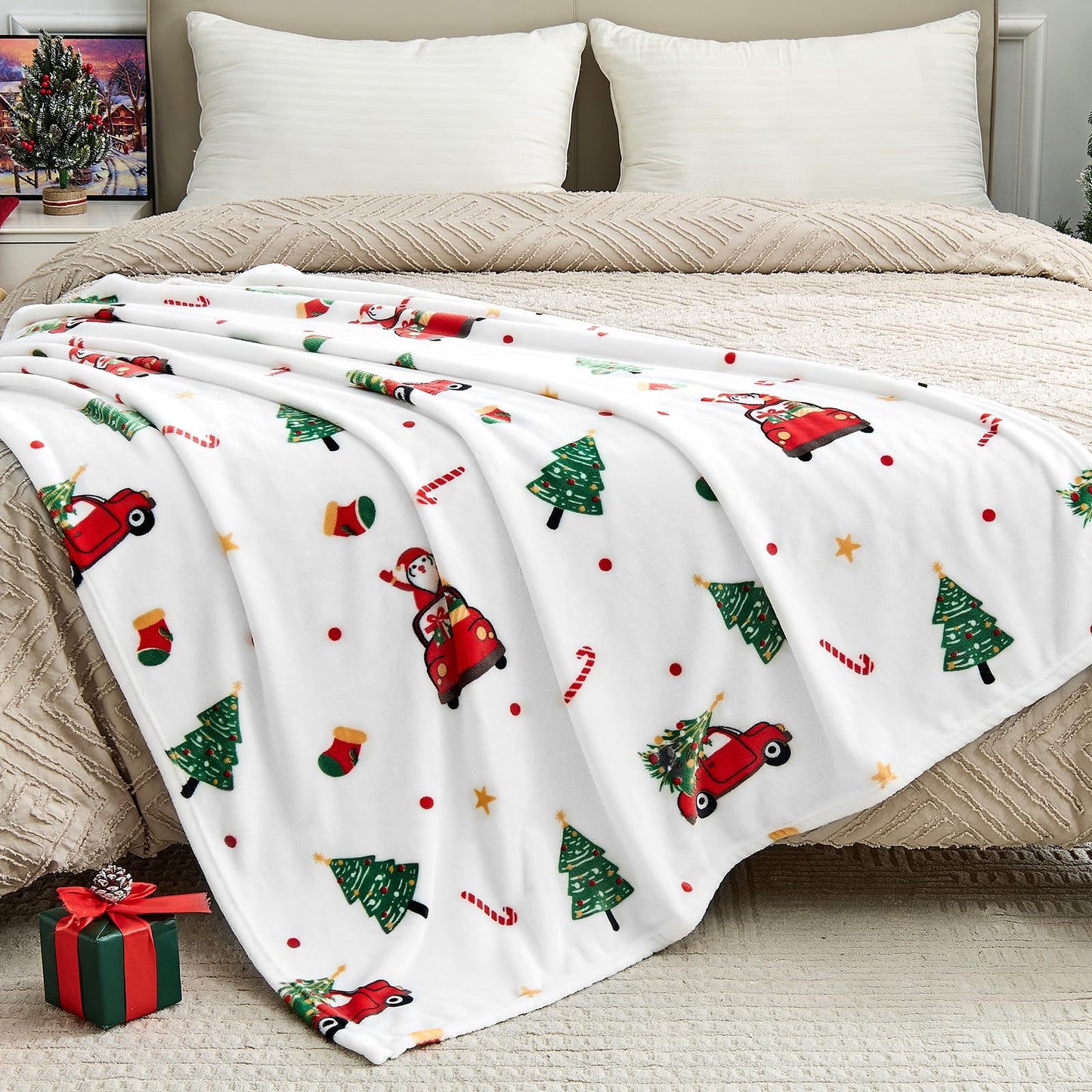 Edenleaf Christmas Blanket - White Holiday Throw with Santa Claus & Snowman - Warm Cozy Fleece Winter Blanket, 50x60 Inches，White