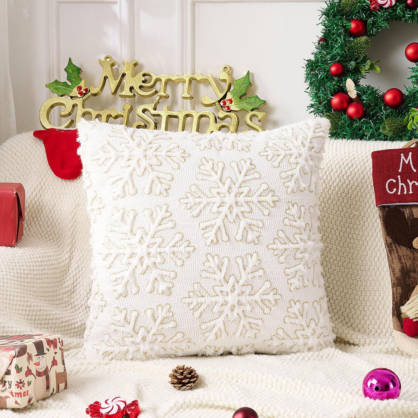 Emvency Christmas Throw Pillow Covers 18x18 Set of 2, White Golden Snowflakes Decorative Pillow Cases Soft Plush Faux Fur Wool Couch Cushion Case for Couch Bed Sofa Living Room Home Decor