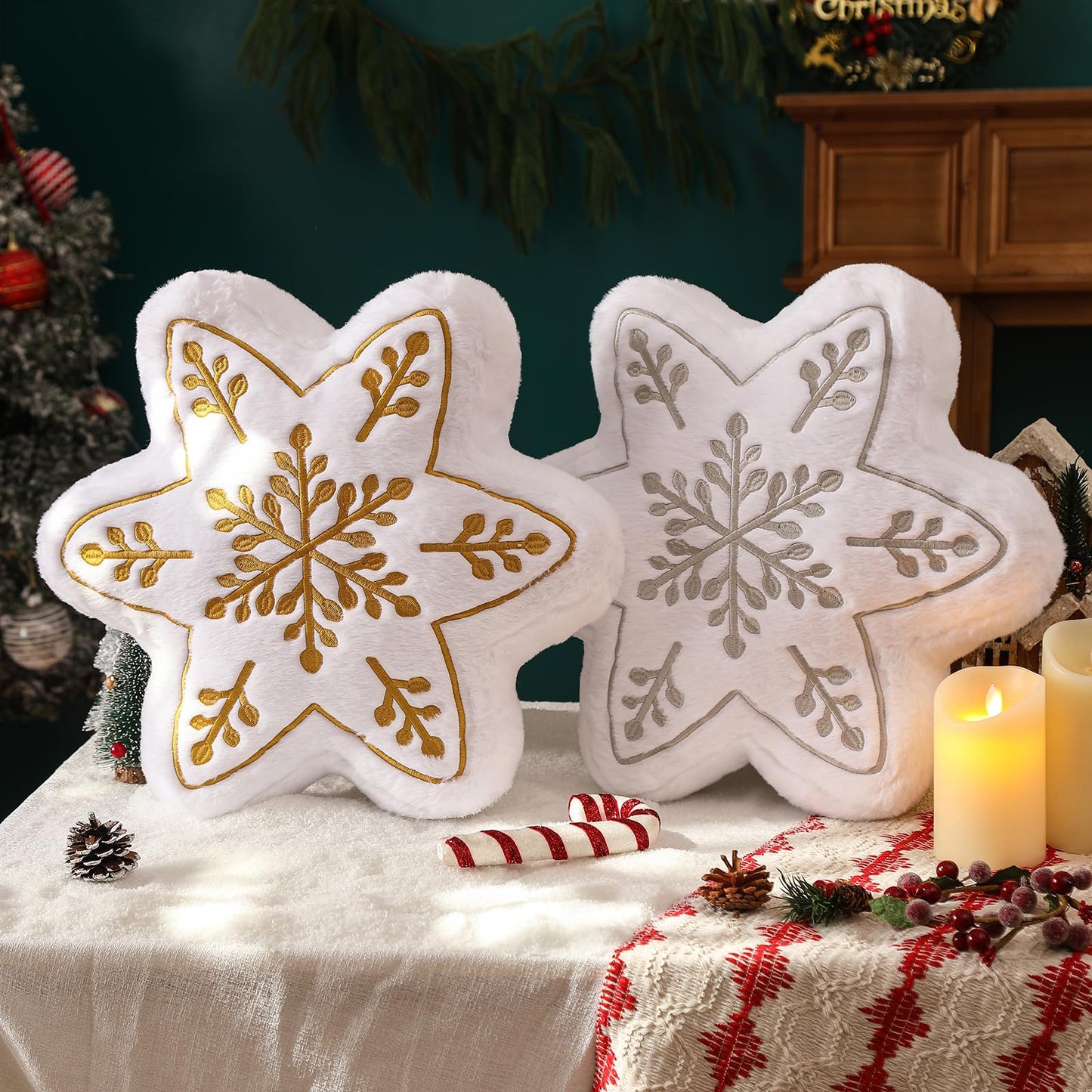 YRXRUS Christmas Snow Pillows, Snow Shaped Pillow, Small Cute Gold Snowflake Pillow for Gifts, Christmas Decorations Throw Pillows for Party, Her, Kids, Girls Xmas Home Decor 13.5x13.5 Inches