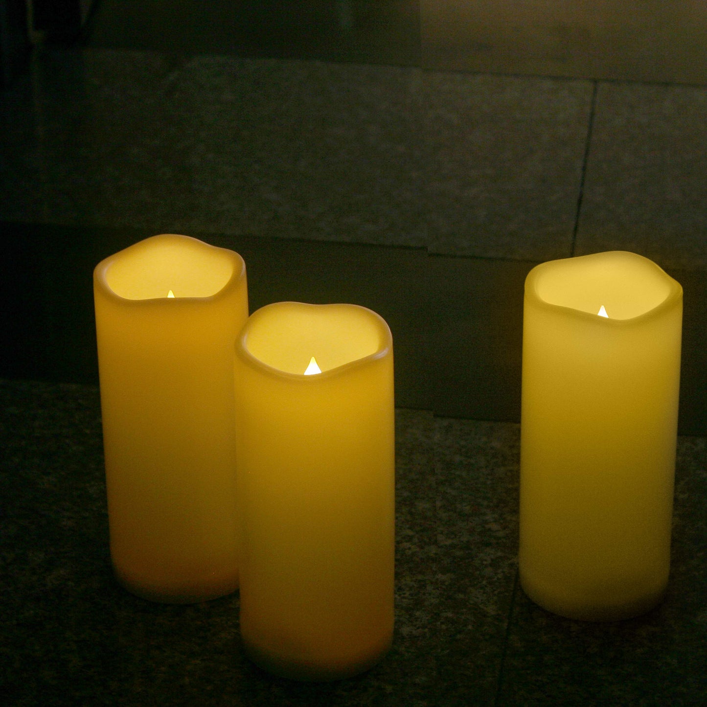 iZAN 2 Pack Waterproof Outdoor Flameless Candles with Timer 3” x 7” Battery Operated Electric LED Pillar Candle Set for Gift Home Décor Party Wedding Supplies Garden Halloween Christmas Decoration