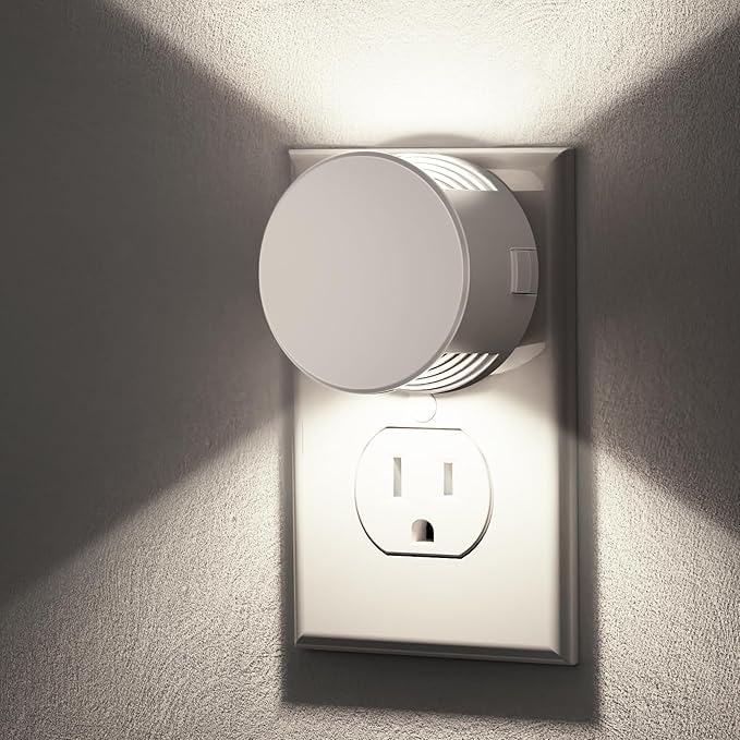 Night Light[2 Pack], Night Lights Plug into Wall, 3 Level Brightness Adjustable Plug in Night Light, Dusk to Dawn Sensor, Nightlights for Adults, Bedroom, Bathroom, Hallway, 5000K
