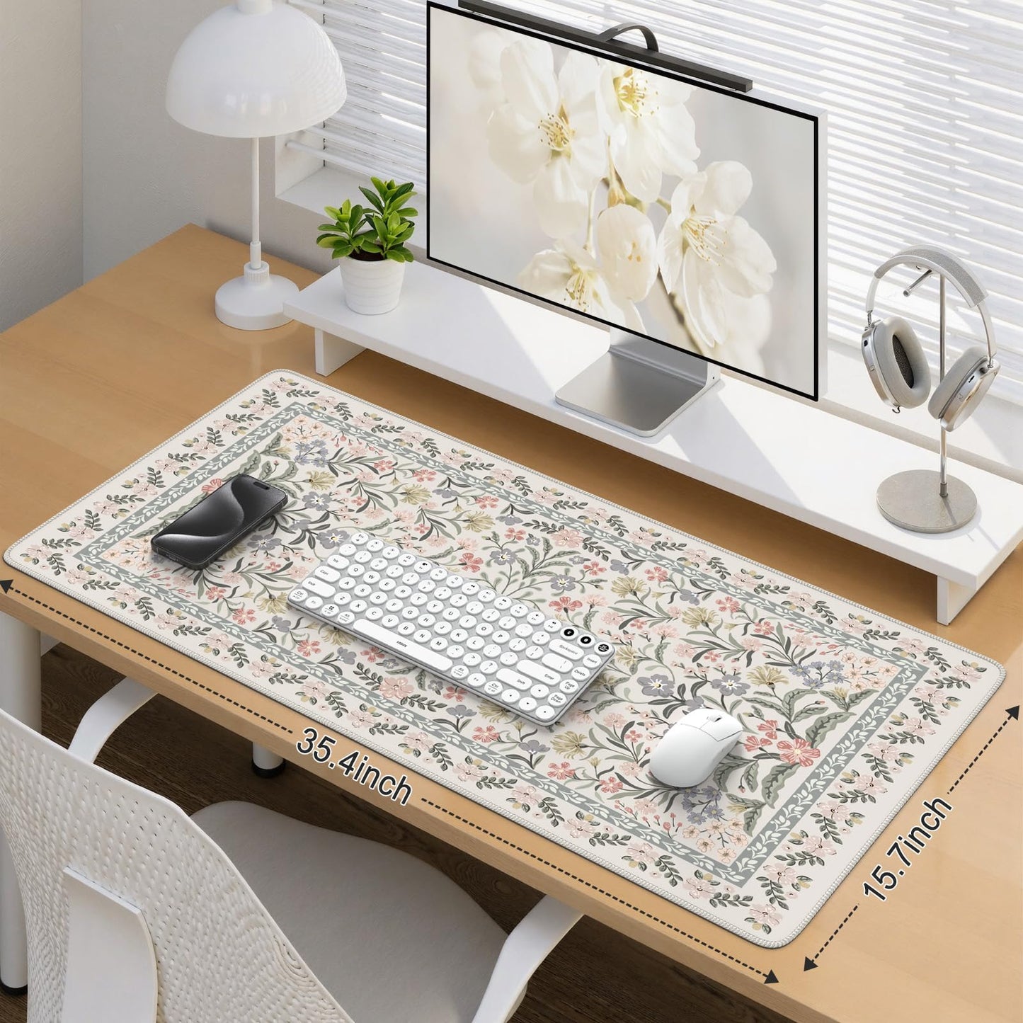 iCasso Desk Matt for Desktop, Cute Desk Pad Mat, XXL Large Mouse Pad, Anti-Slip Big Mousepad with Stitched Edges, Keyboard Pad for Computer(Gray Floral)