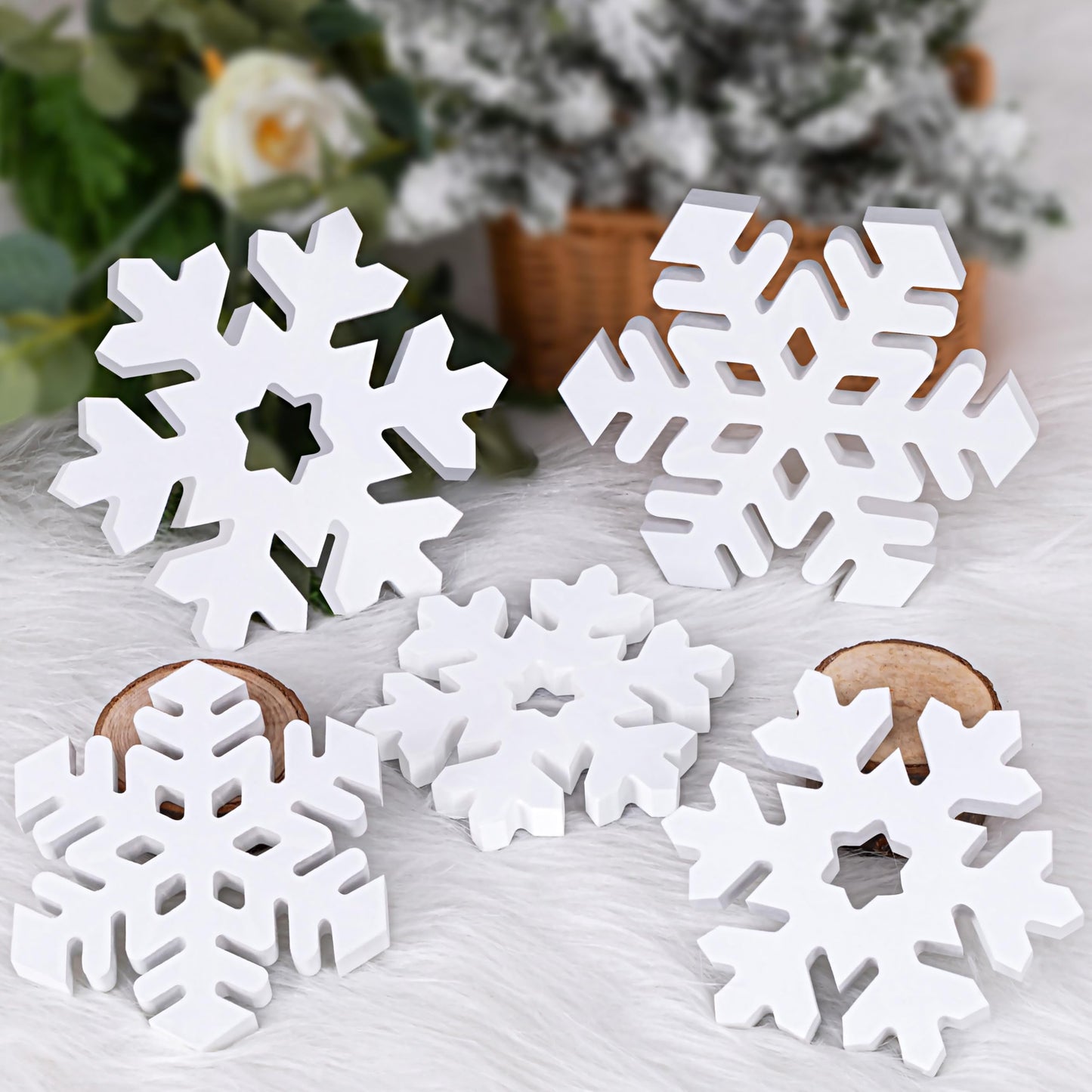 Tieshankao 5PCS Christmas Table Decor Wooden Snowflakes, White 3D Centerpieces for Winter Wonderland Decorations, Wood Sign Home Ornaments Indoor