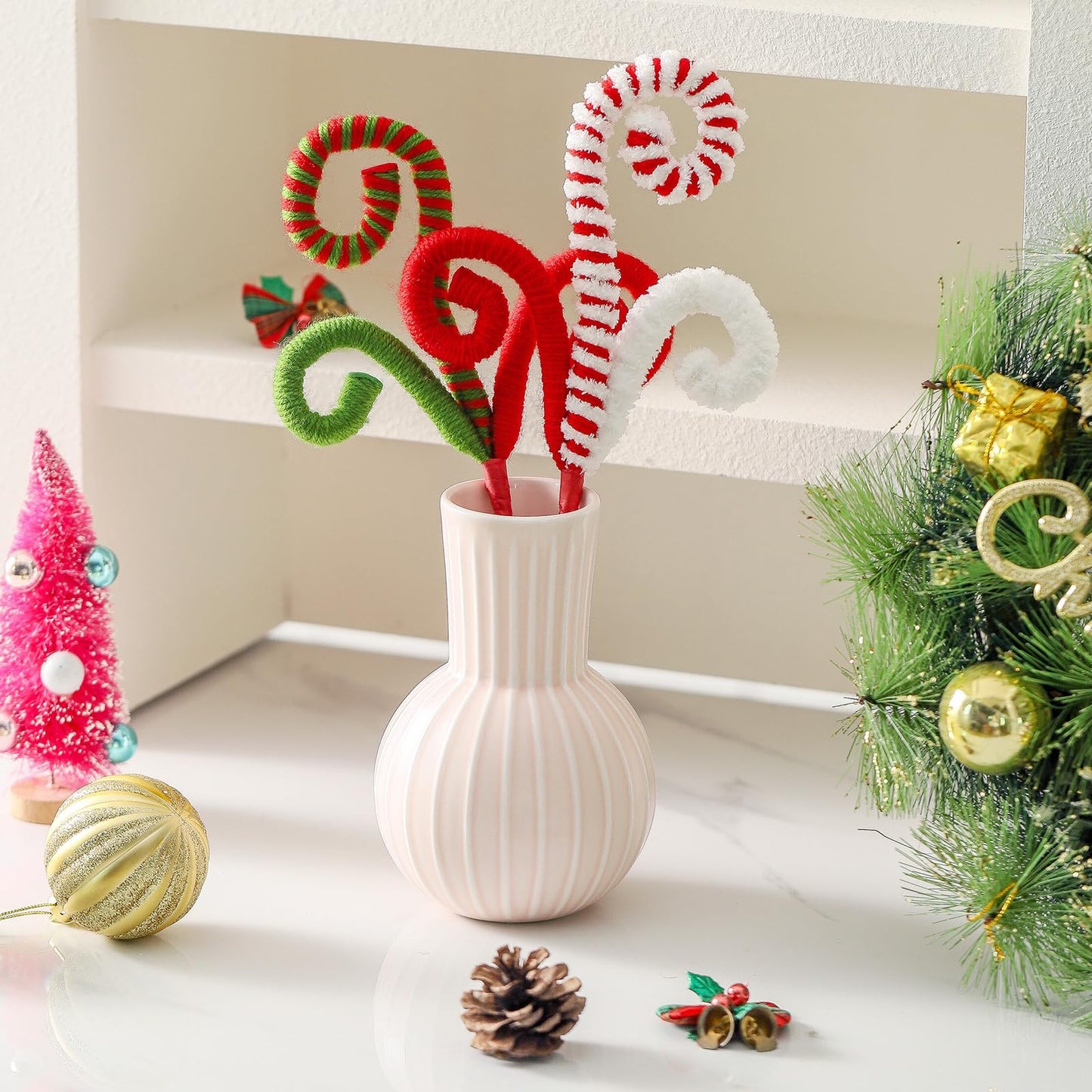 ZHANYIGY 6PC Set Red/Green Christmas Tree Decorations Picks Christmas Woolen Candy Curly Pick, Christmas Tree Toppers Decorations Home Office Vase Party Ornaments (RED)