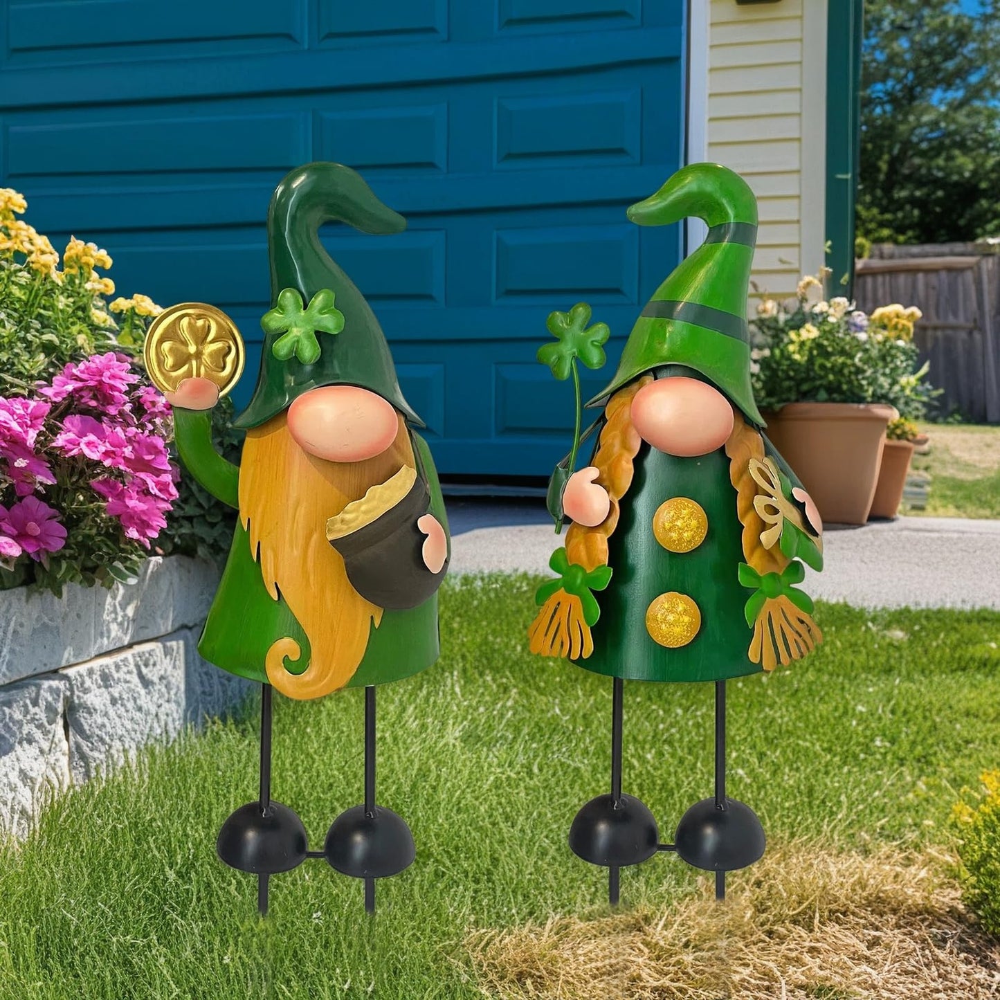 HONGLAND 18 Inch Spring Gnomes Outdoor Decor, 2Pcs Metal Gnomes Garden Stakes, Gnome Gifts for Women Outside Decorations for Yard Home Garden Lawn Patio