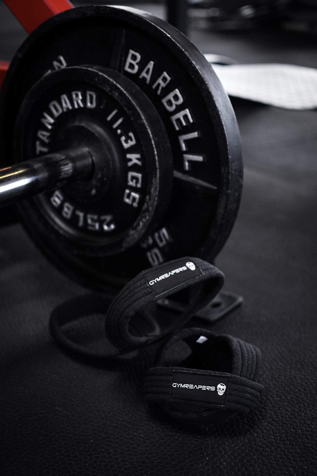 Gymreapers Figure 8 Lifting Straps For Deadlift, Powerlifting, Strongman, & Cross Training (Black, Medium)