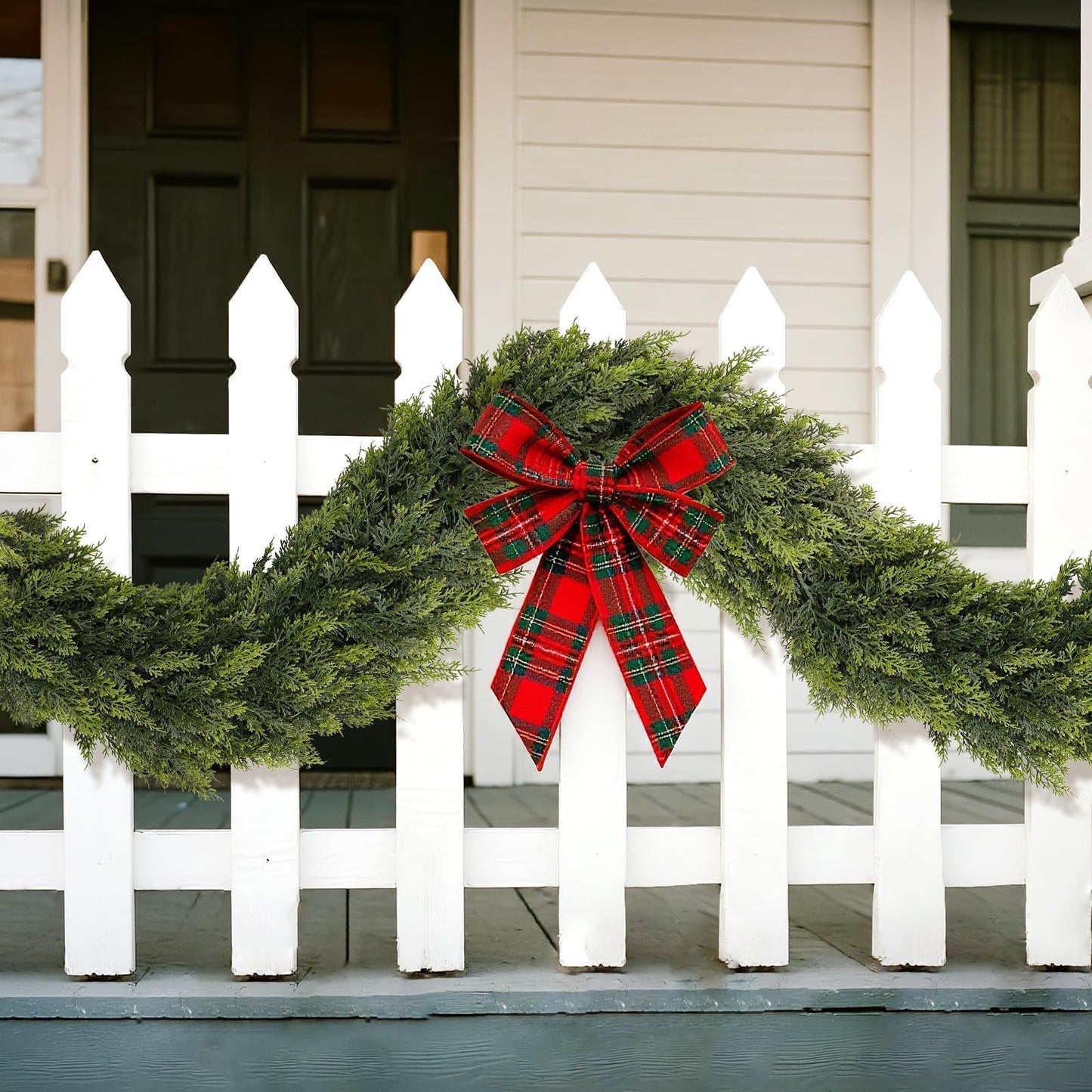 Christmas Cedar Garland - 5ft Artificial Cedar Garland Faux Lush Green Fake Pine Needles for Fireplace,Table,Window,Stairs,Mante,Holiday Indoor Outdoor Xmas Decor(1PCS)