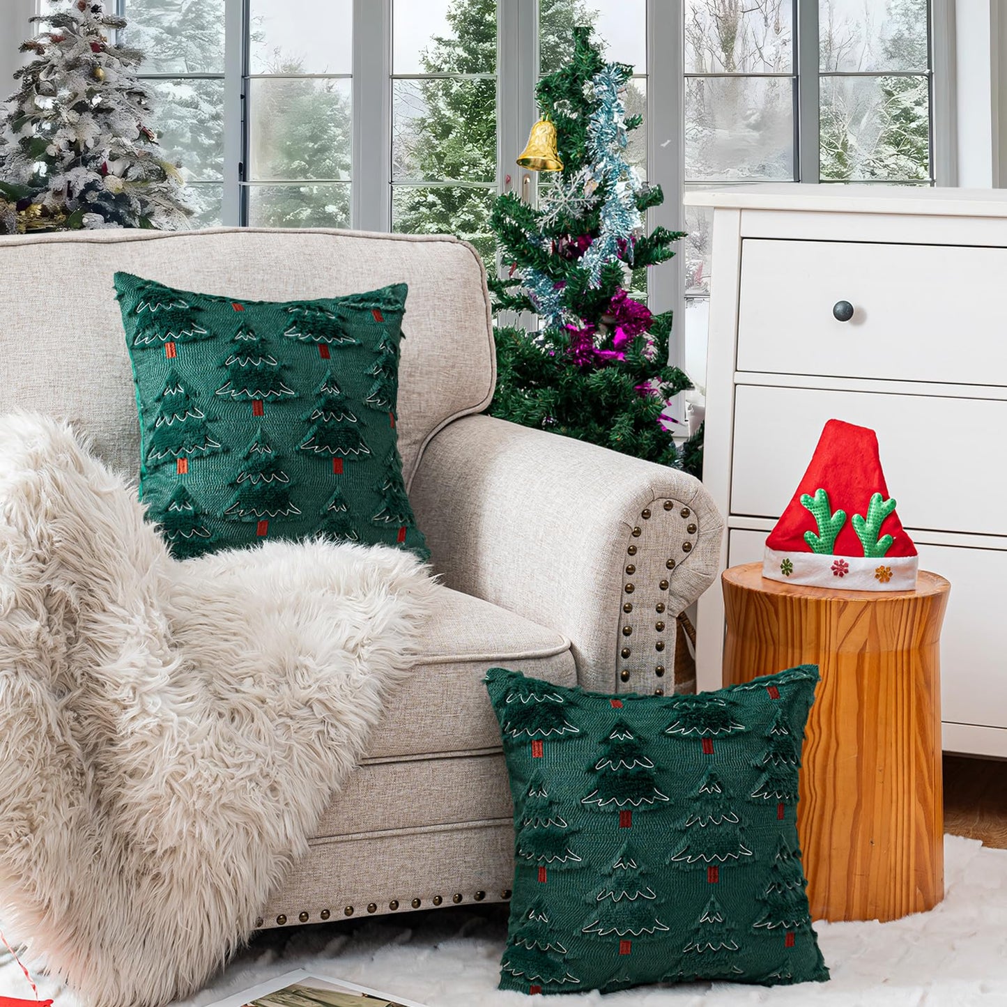 ZSkogur Christmas Throw Pillow Covers 18x18 Set of 2, Christmas Tree Decoration Cushion CoversCushion Covers Soft Faux Fur Pillow Cases for Sofa Couch Bed Winter Holiday Festivals Home Decor, Green