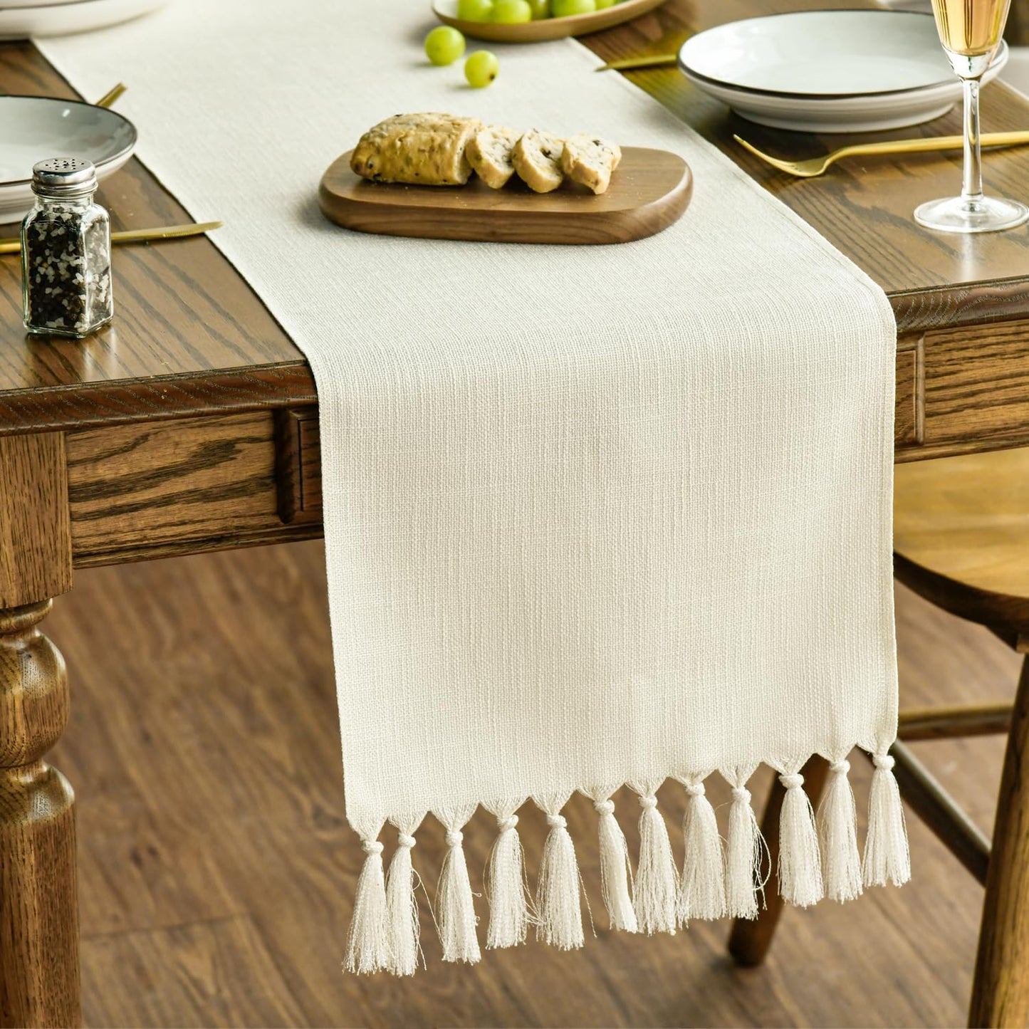 Artoid Mode Beige Tassel Table Runner, Boho Linen Blend Rustic Farmhouse Style Kitchen Table Decoration Holiday Wedding Party Dinning Decor 13x72 Inch