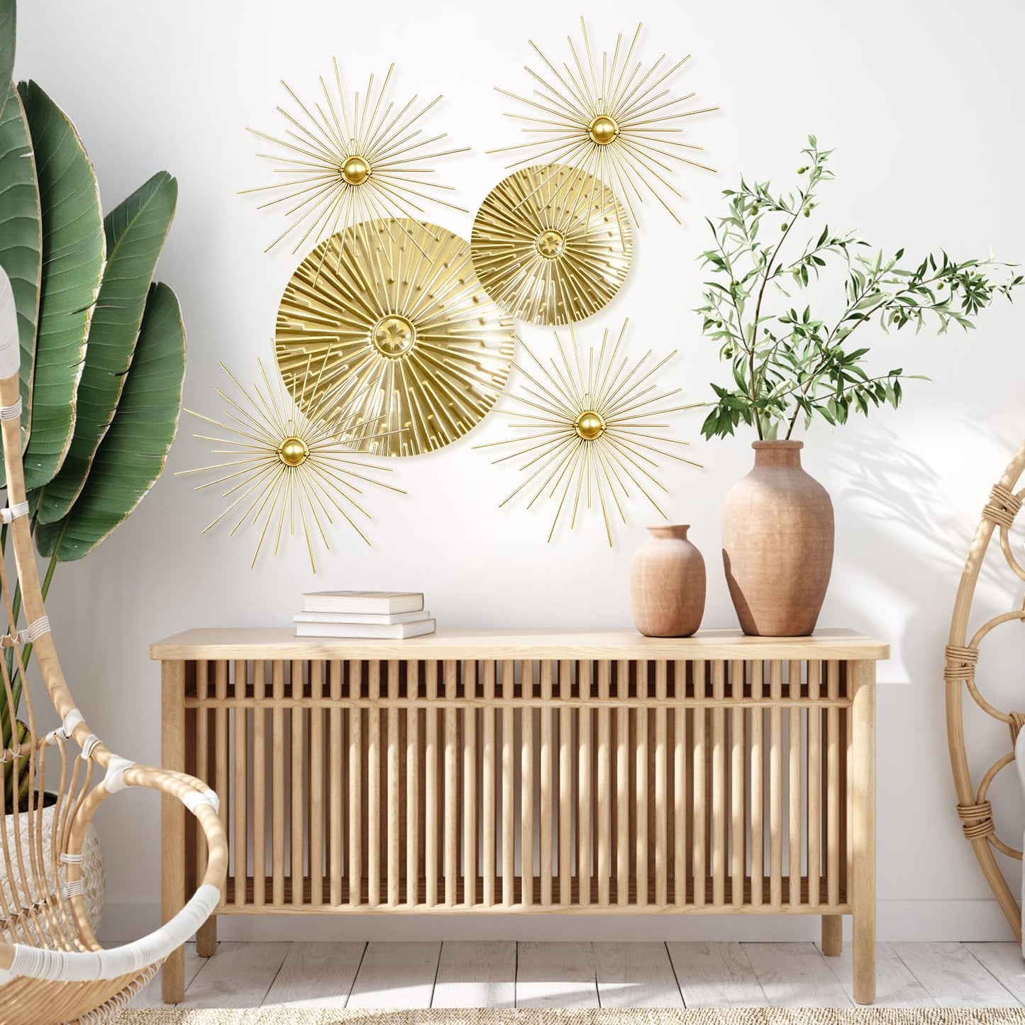 Yudlto 6 Pcs Gold Wall Decor Set, Modern Metal Starburst Radial Plate Wall Art, Gold Metal Hanging Decor for Living Room Bedroom Bathroom Office