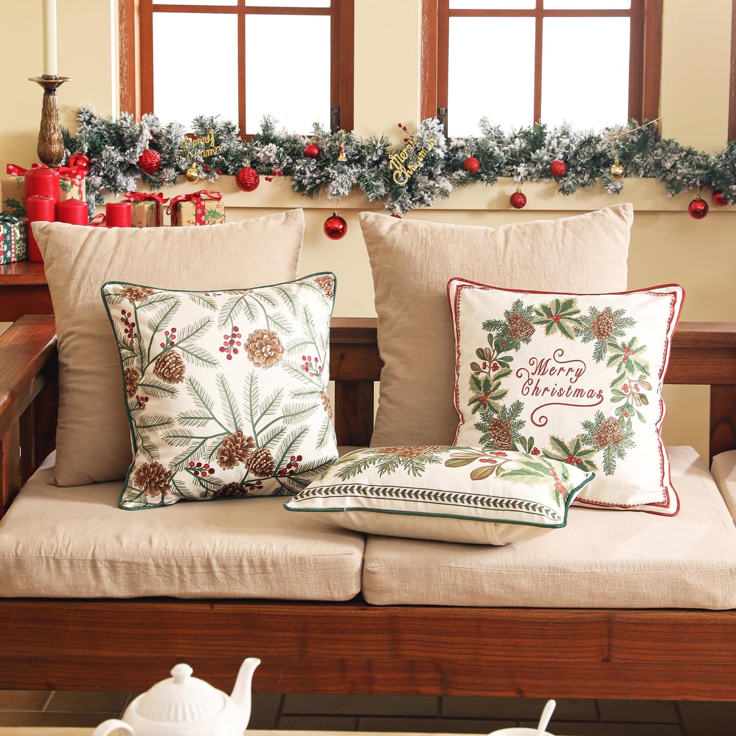 ISAENNE Design Square Classic Chrismas Style Throw Pillow Covers 18"x18", Green Soft Velvet Cushion Cover with Pinecone Leaves Pattern Decor Pillowcases for Bed,Living Room,Outdoor,Car