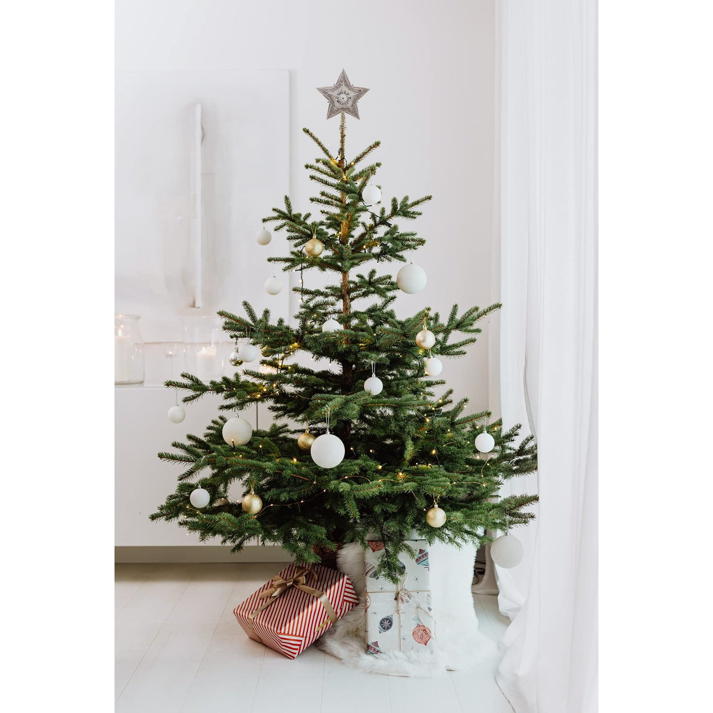 Kurt Adler Star Treetop with Ivory Pearls and Platinum Glass Glitter, 13.5-Inch