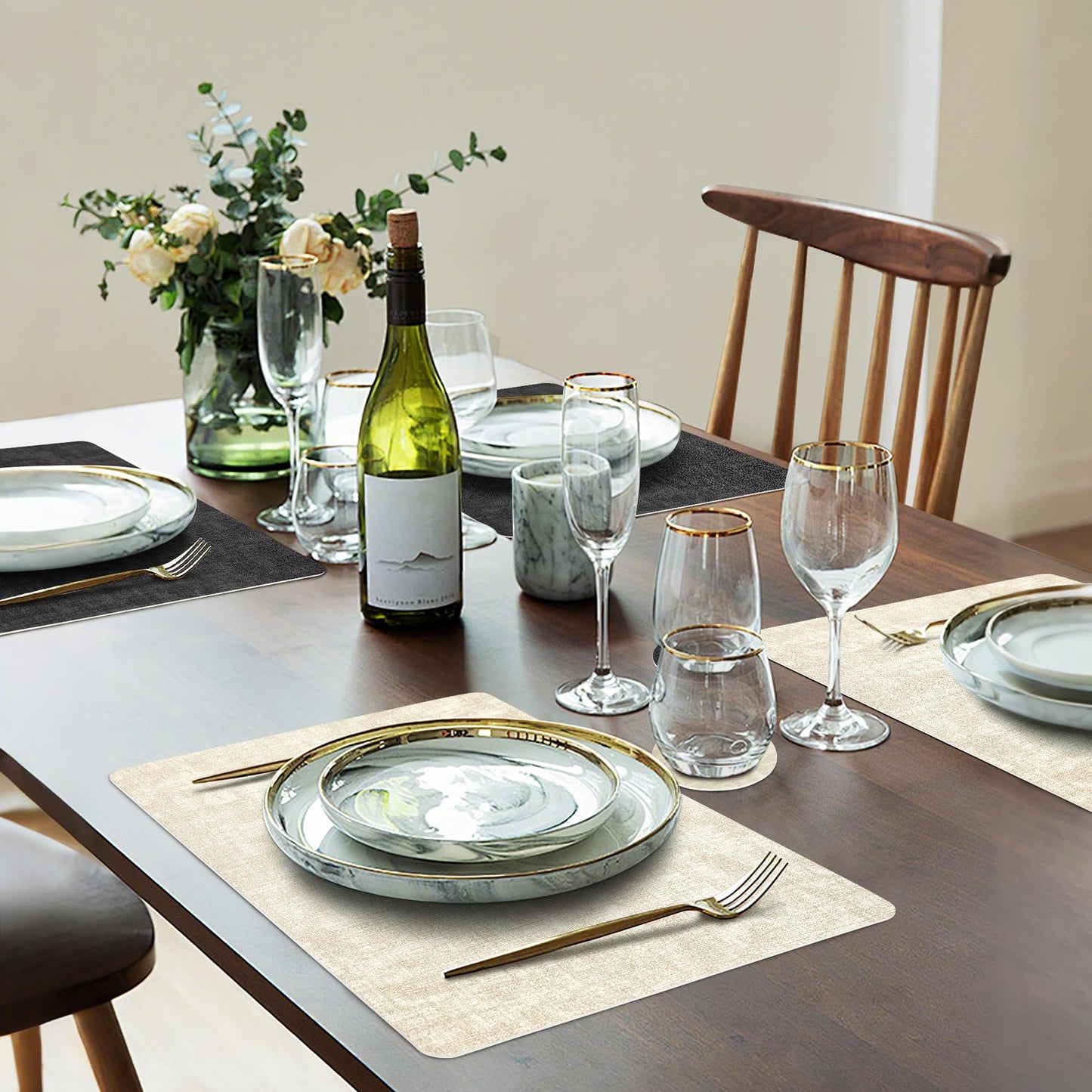 Fyvva Placemats Set of 6, Faux Leather Heat Resistant Wipeable Placemats, Dual Sided Waterproof Washable Table Mats with Coaster, Suitable for Kitchen, Dining, Table Decor (6, Black Beige)