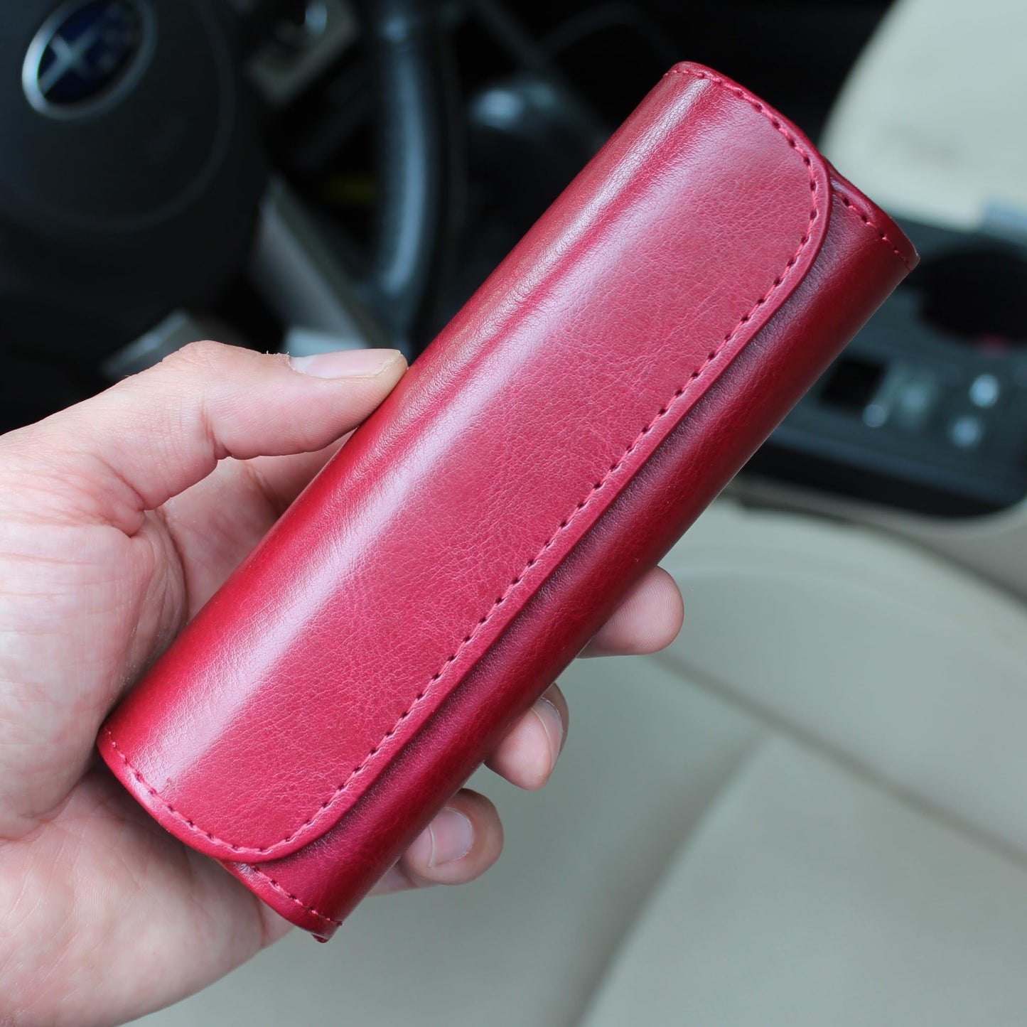 Orsus Burgundy Hard Reading Glasses Case for Women, PU Leather Eyeglass Case with Magnetic Closure & Felt Lining B10RD